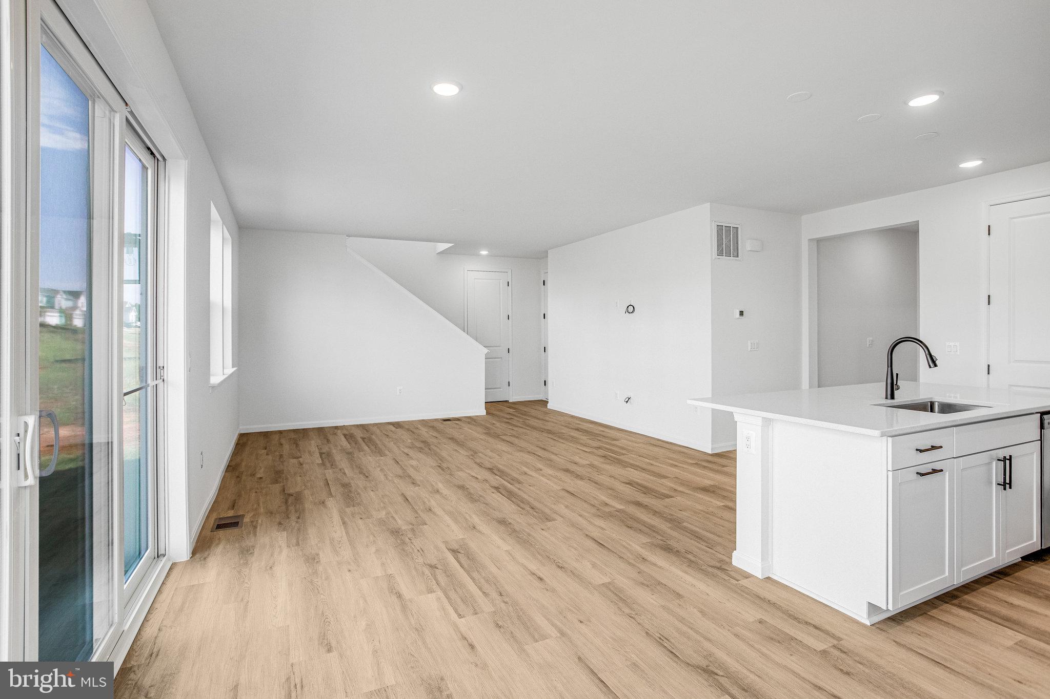 SEASONS AT ROUND MILL MEADOWS - Residential