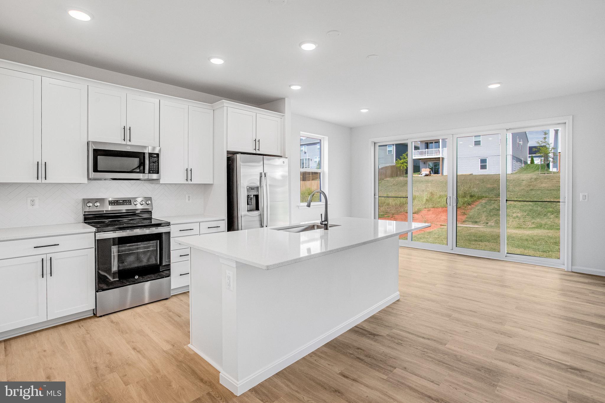 SEASONS AT ROUND MILL MEADOWS - Residential