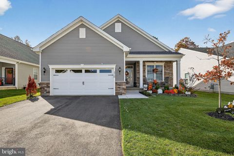 Homes For Sale - 3715 Castleton Drive<br/> Gloucester County, WILLIAMSTOWN, NJ 08094