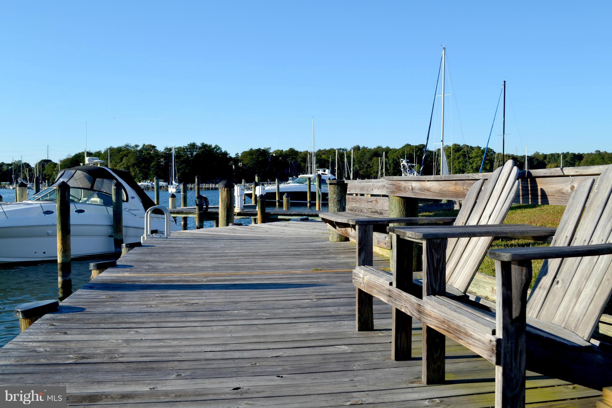 OYSTER BAY CONDOMINIUMS - Residential