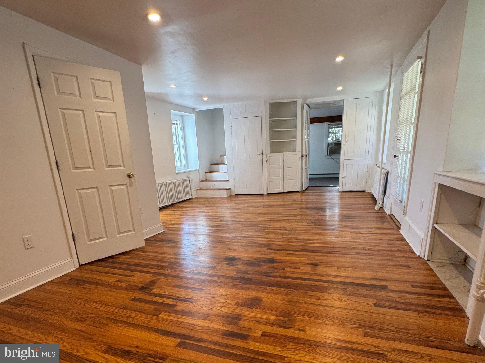 5667 OLD YORK ROAD 11