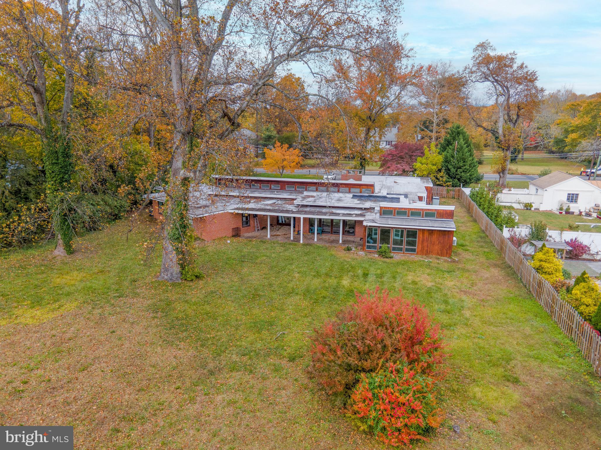 2227 E LANDIS AVENUE