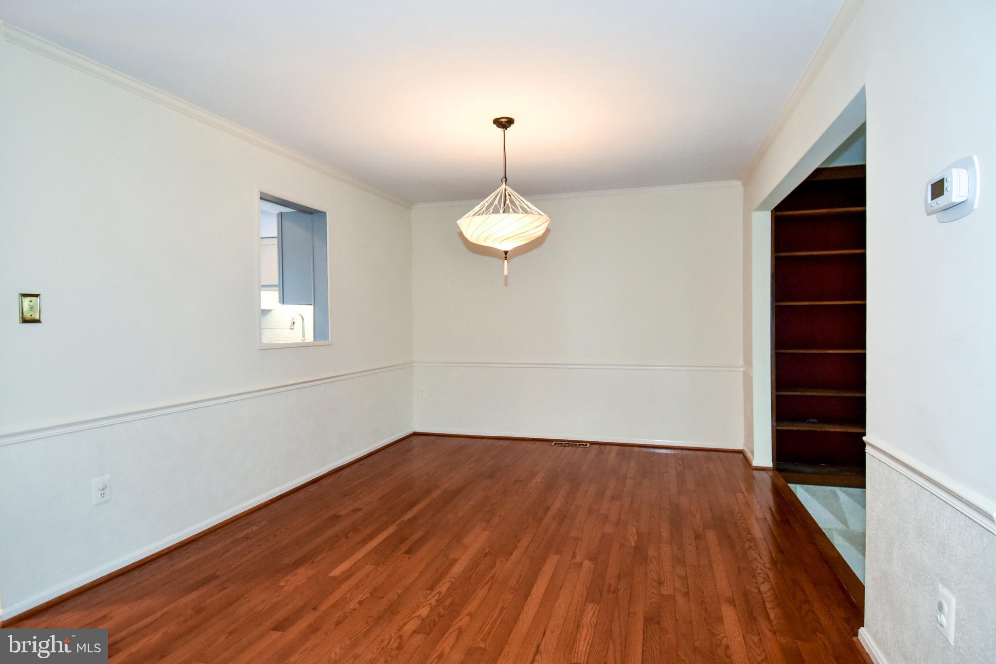 WASHINGTON COURTS - Residential Lease