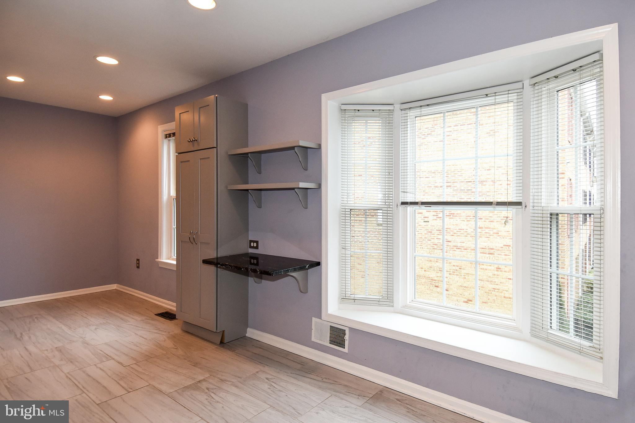 WASHINGTON COURTS - Residential Lease