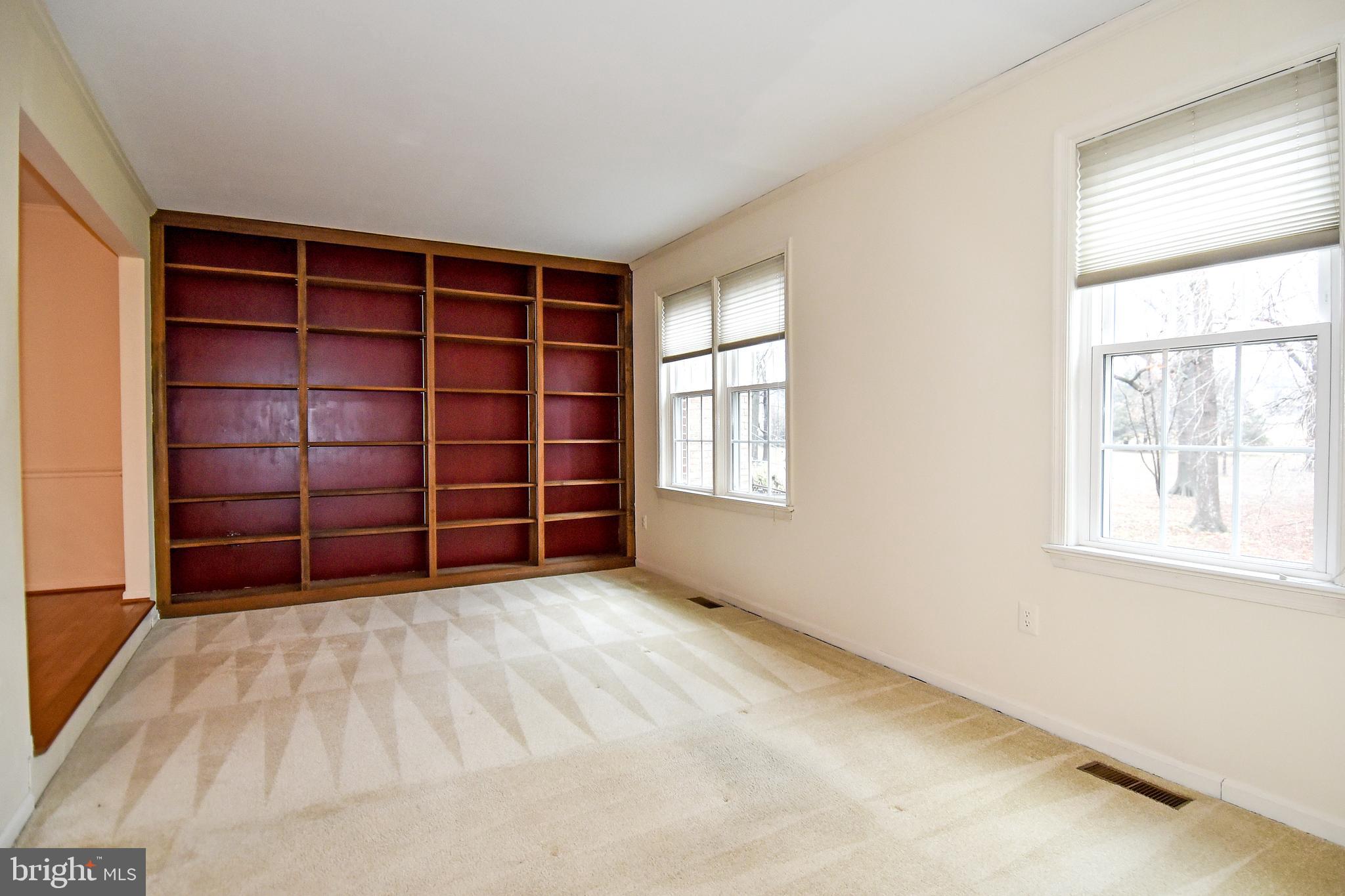 WASHINGTON COURTS - Residential Lease