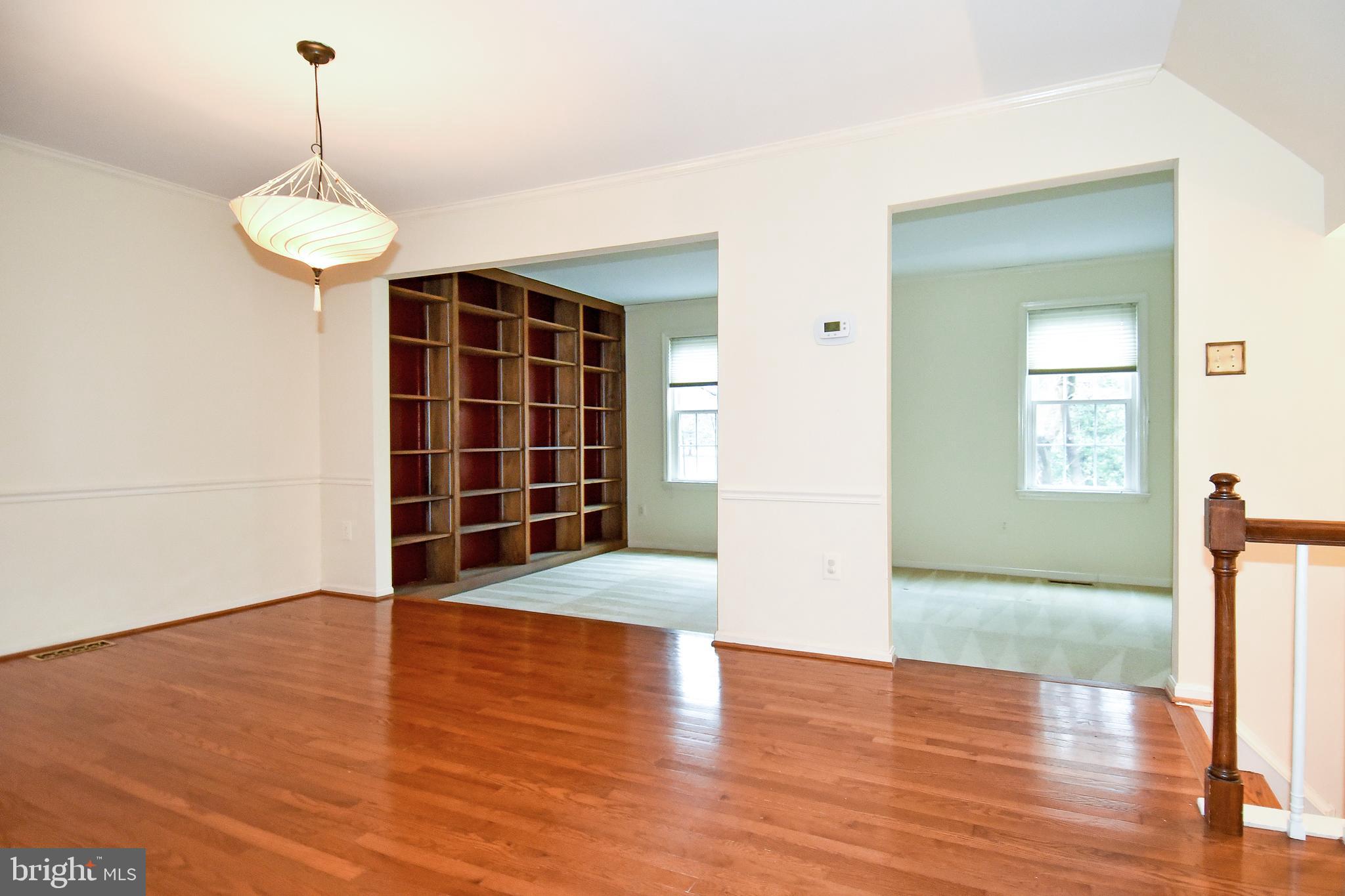 WASHINGTON COURTS - Residential Lease