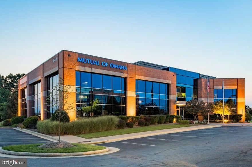 Welcome to Battlefield Overlook strategically located at the intersection of Interstate 66 and RT 234 Business with a central location to all of northern Virginia with hotels and restaurants in walking distance. Class A building that is professionally managed with elevator.  Suite 165 is a  980 SF 1st Floor Suite available in Battlefield Overlook.  Suite 165 includes 3 offices, and a large open area.  Building is visible from I-66.      Can be combined with suite 170 to create a 1955 SF suite.  Lease rate is Full Service.