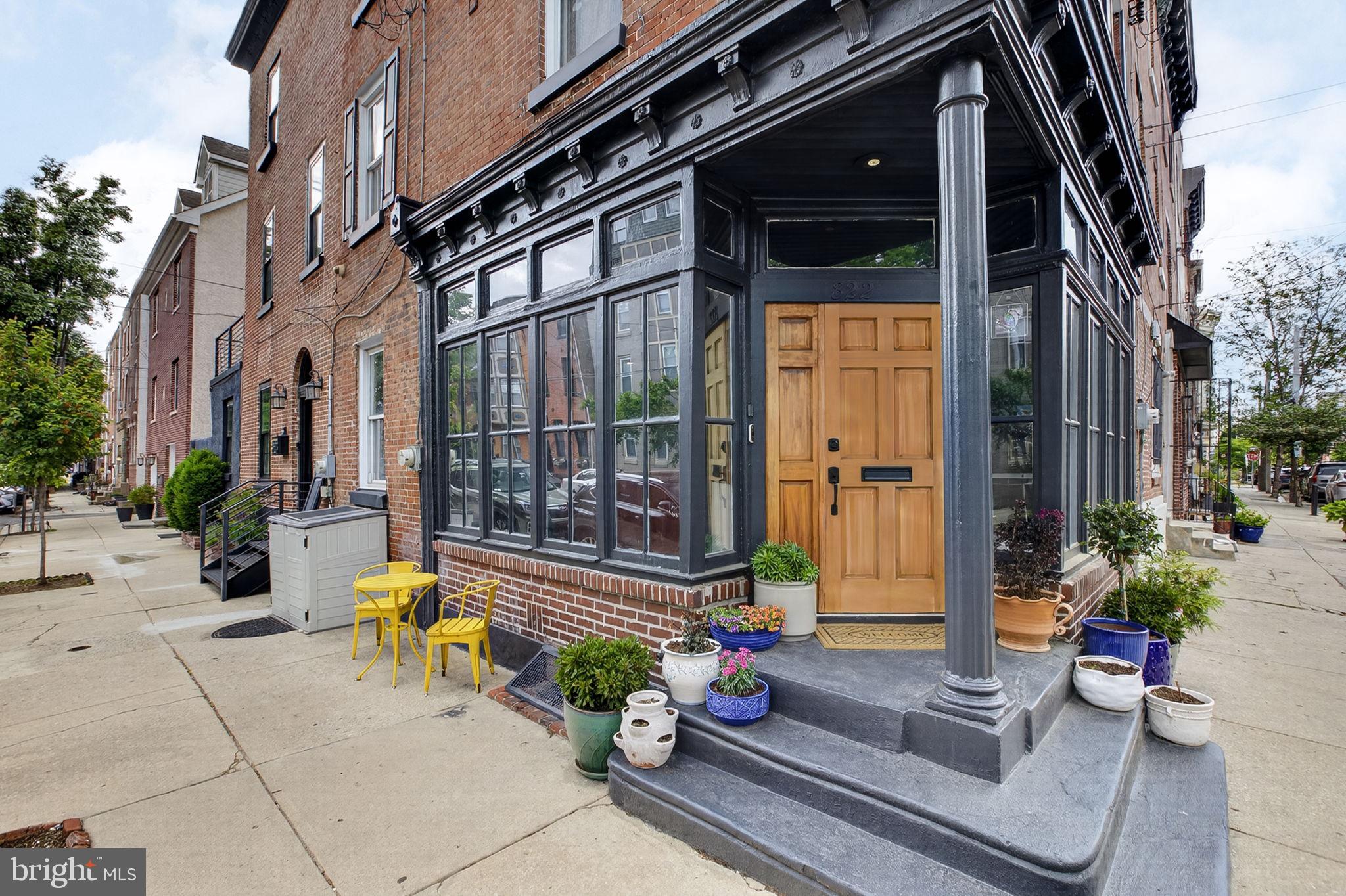 822 S 5TH STREET