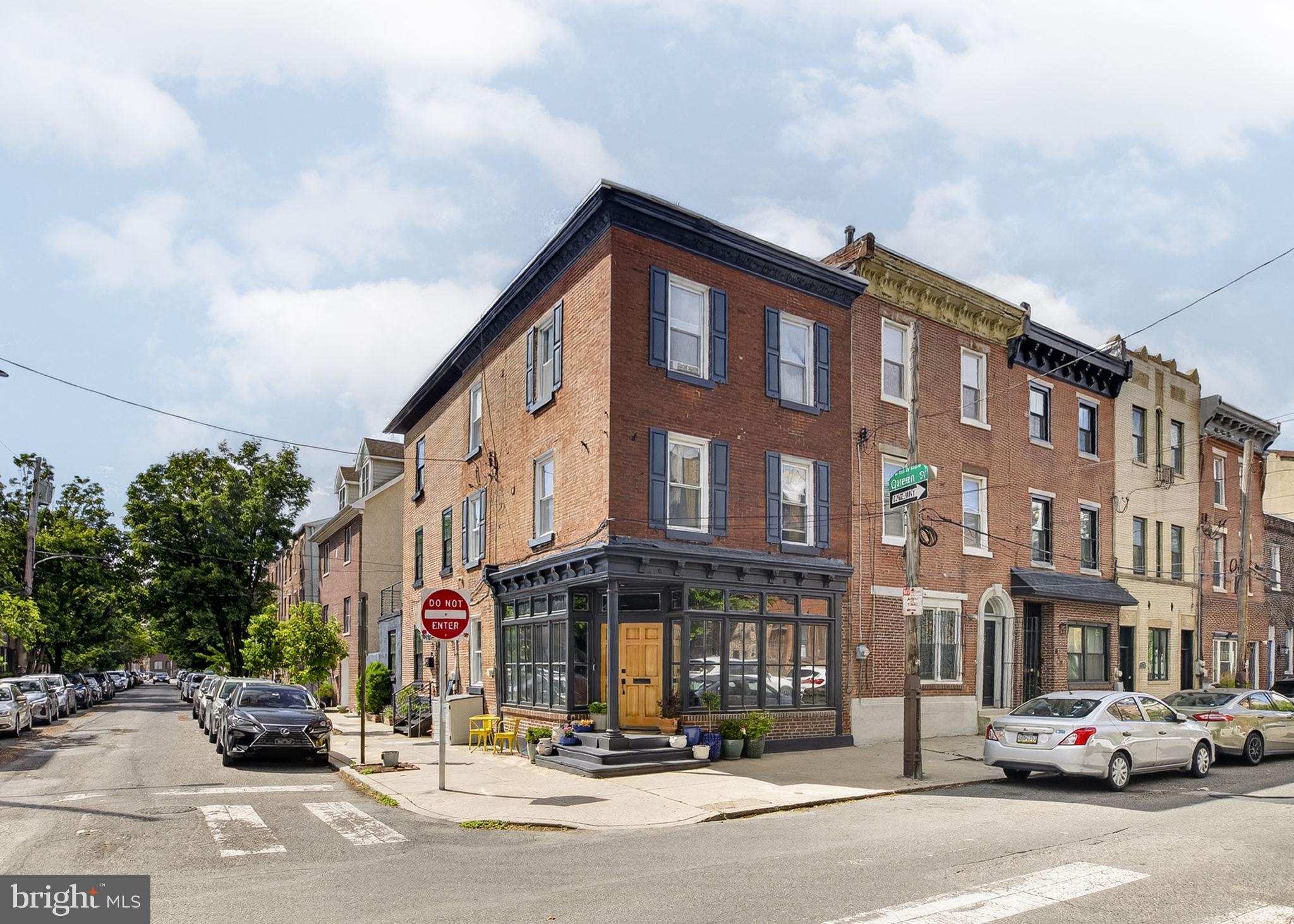 822 S 5TH STREET