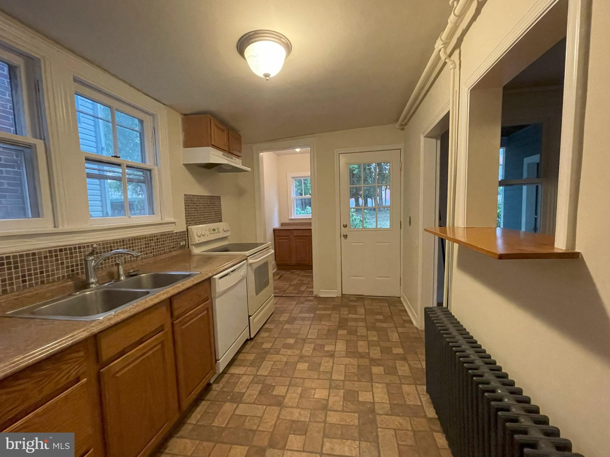 NONE AVAILABLE - Residential Lease