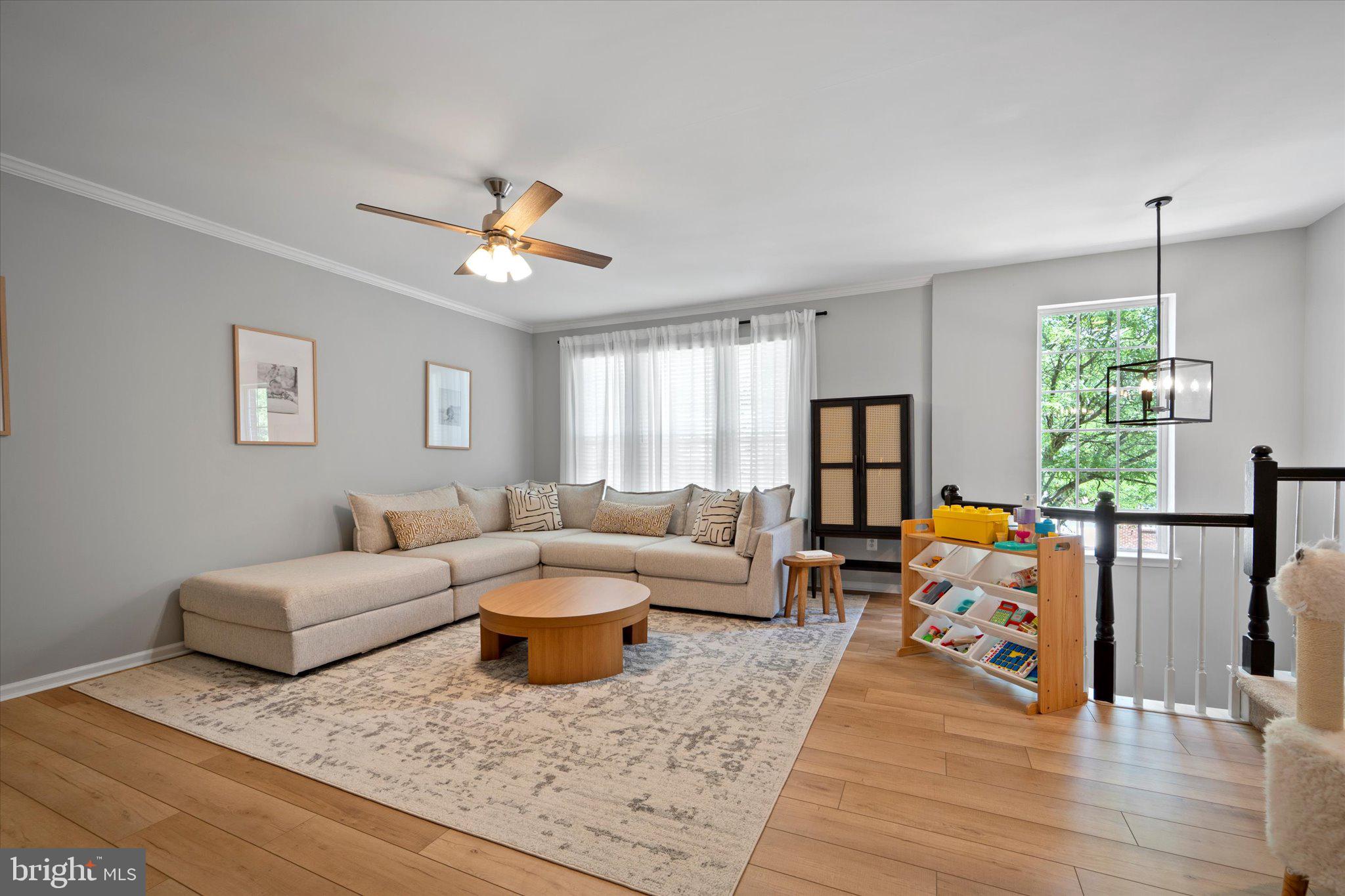 SOUTH RIDING - Residential Lease