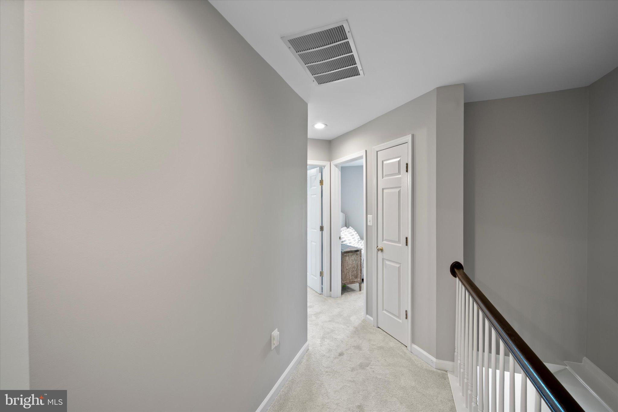 SOUTH RIDING - Residential Lease