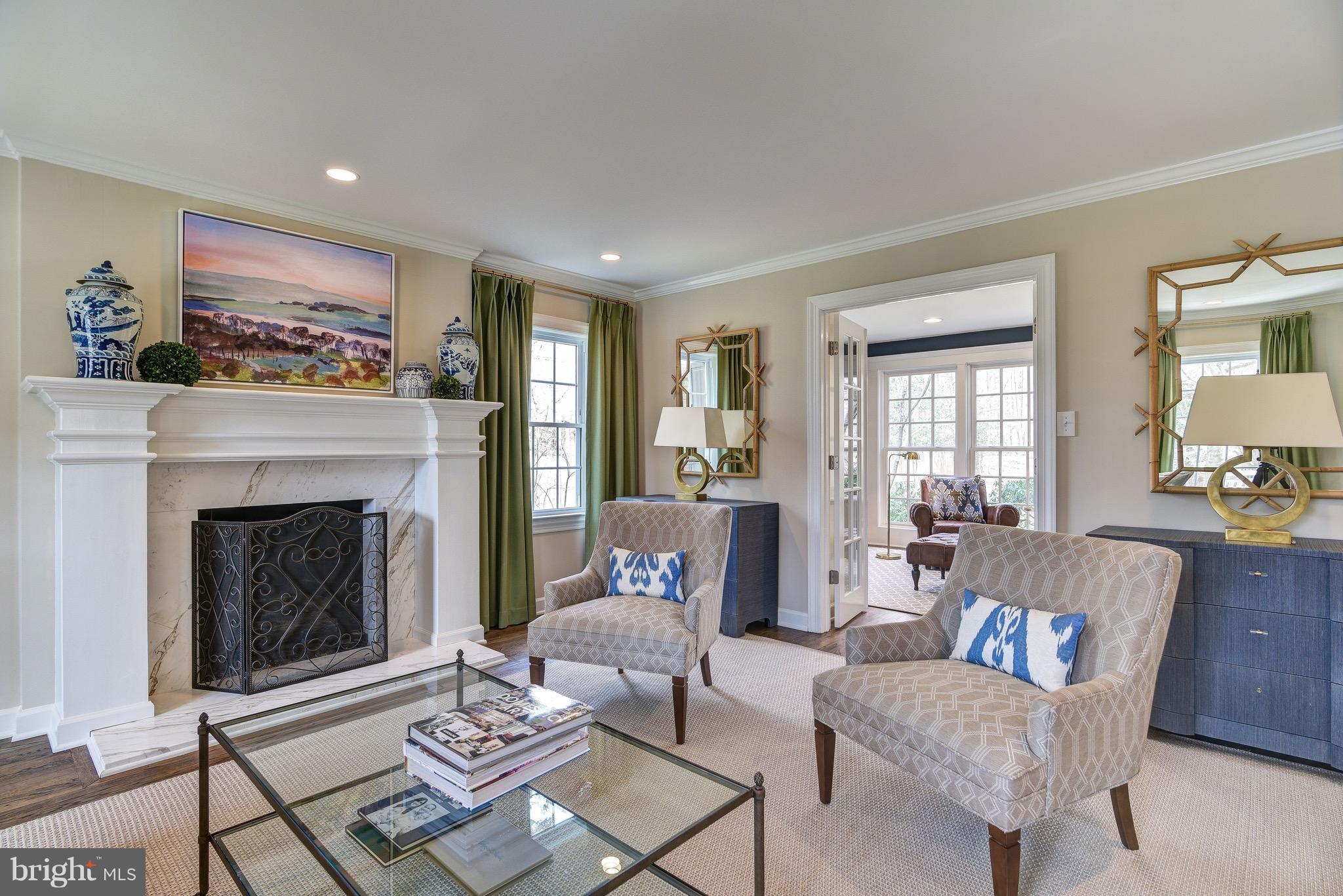 RIVER FALLS - Residential