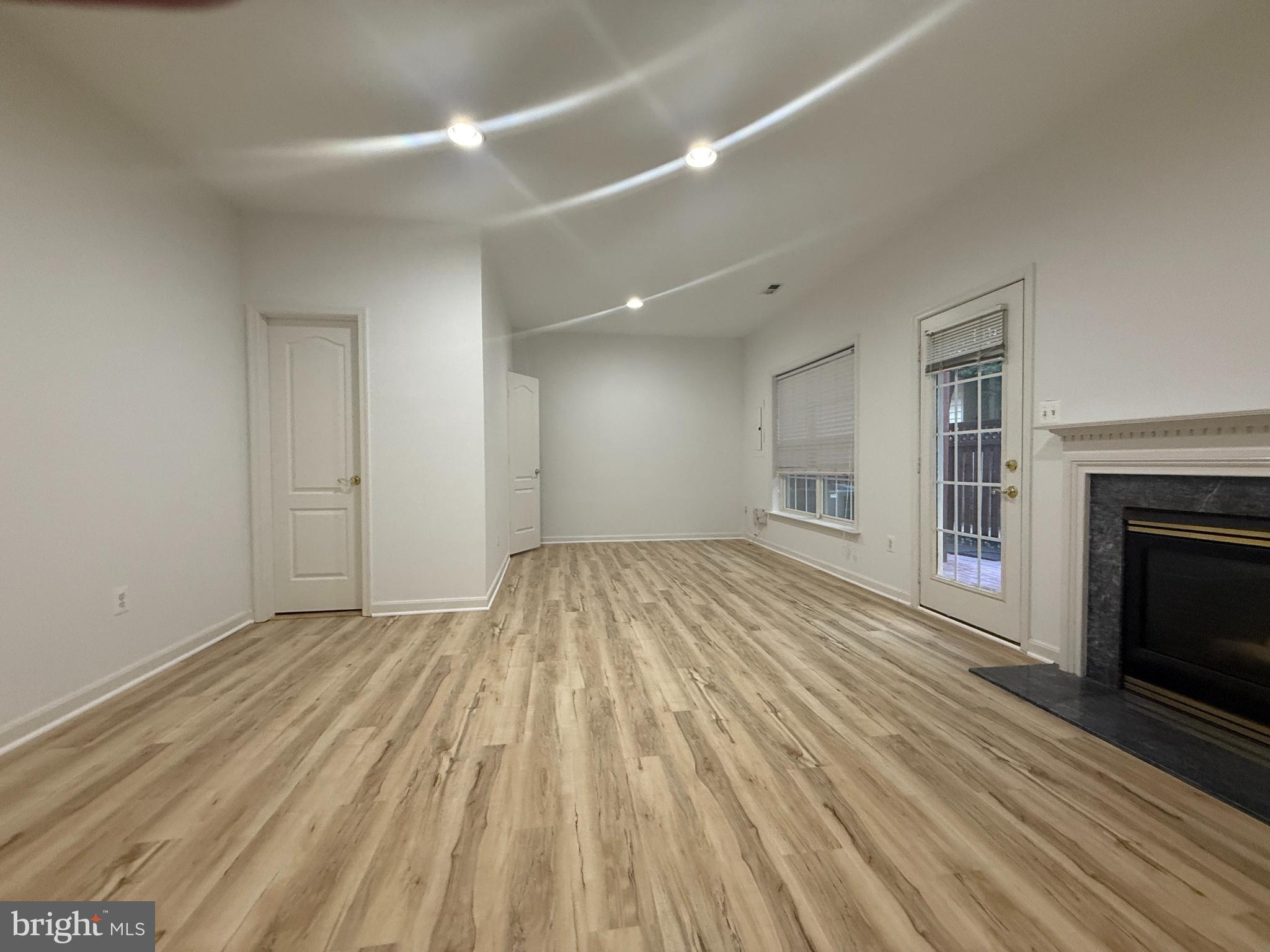 PROVIDENCE PARK - Residential Lease