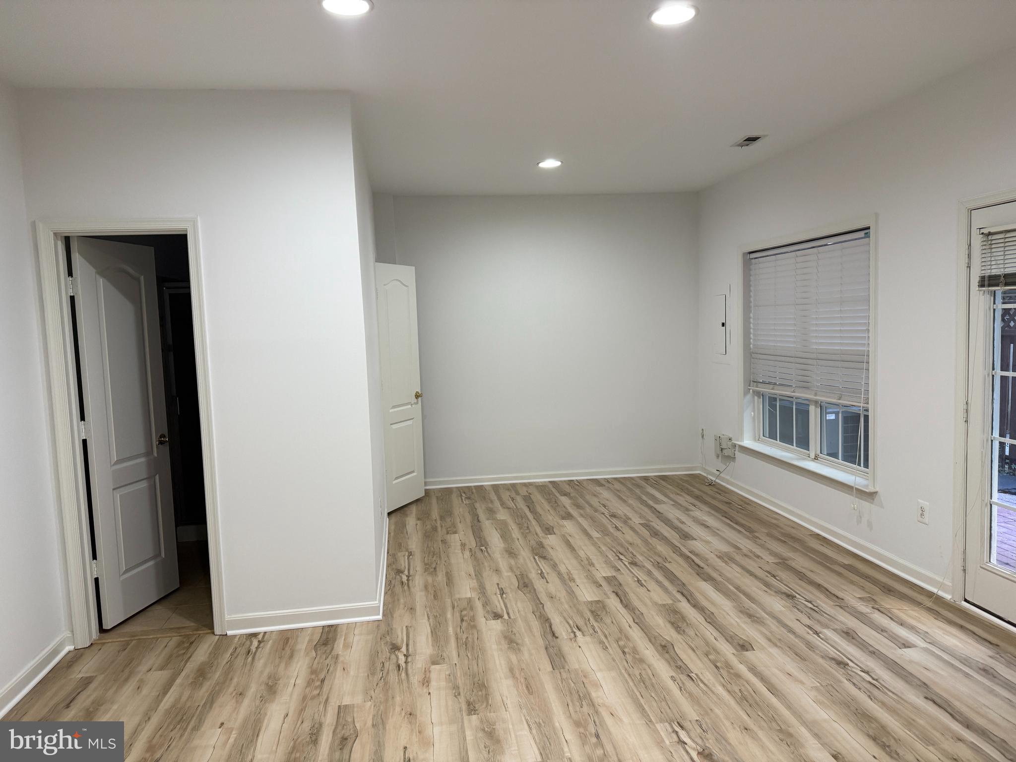 PROVIDENCE PARK - Residential Lease