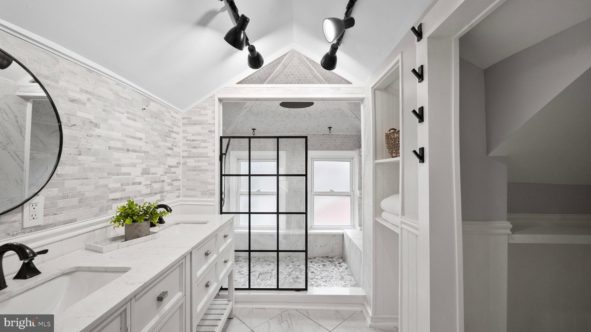 BALTIMORE - Residential