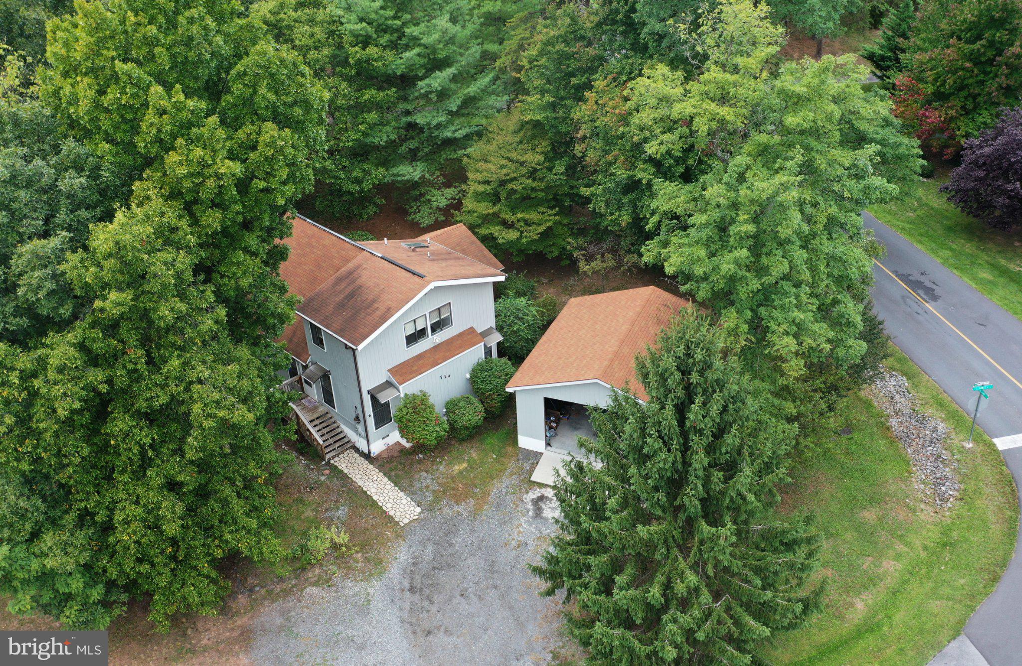 714 TECUMSEH TRAIL