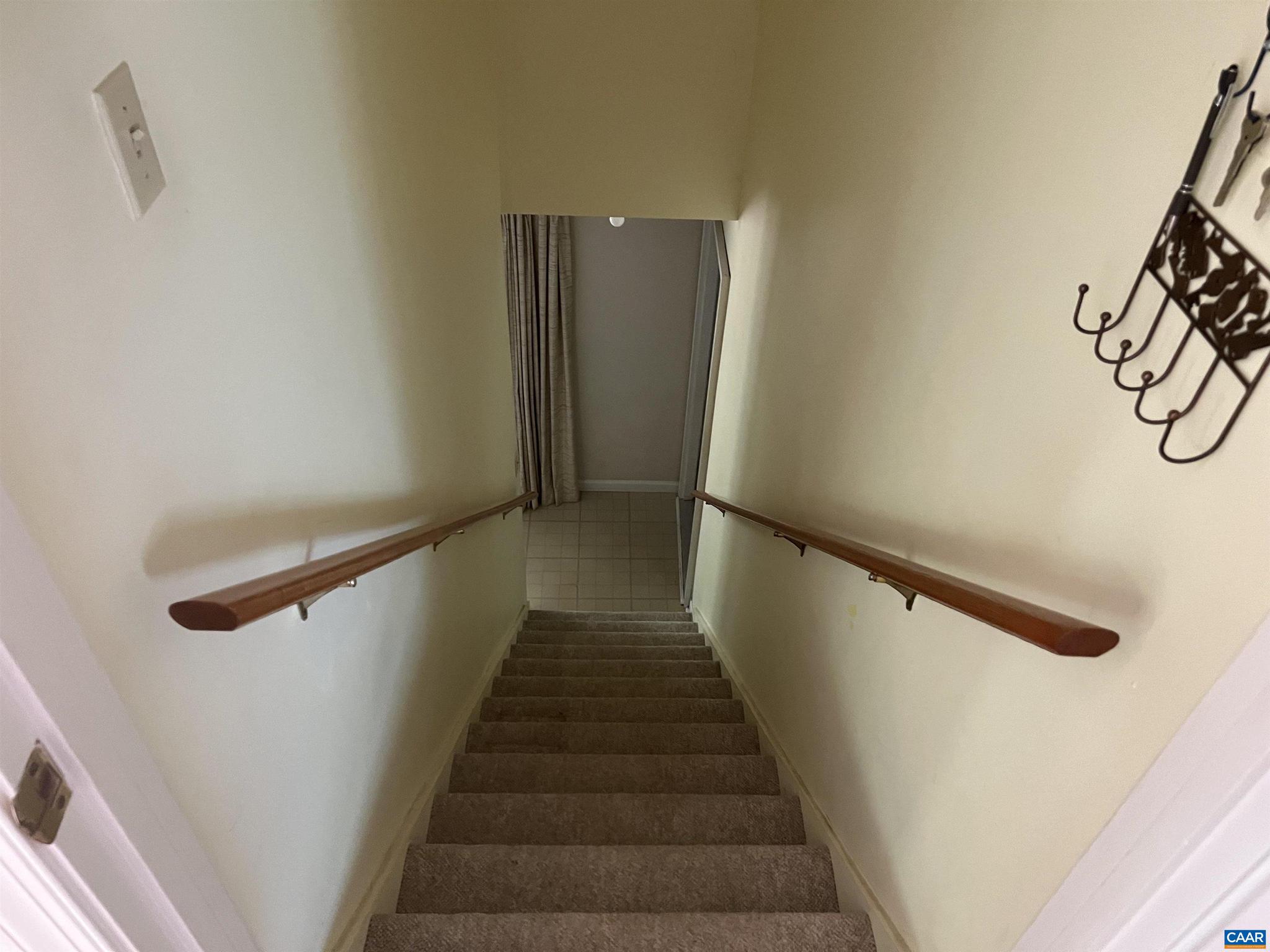 LAKE MONTICELLO - Residential