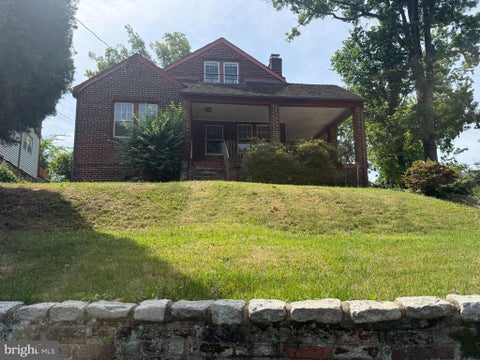 Photo of 3115 Westover Drive SE, WASHINGTON, DC 20020 (MLS # DCDC2288610)