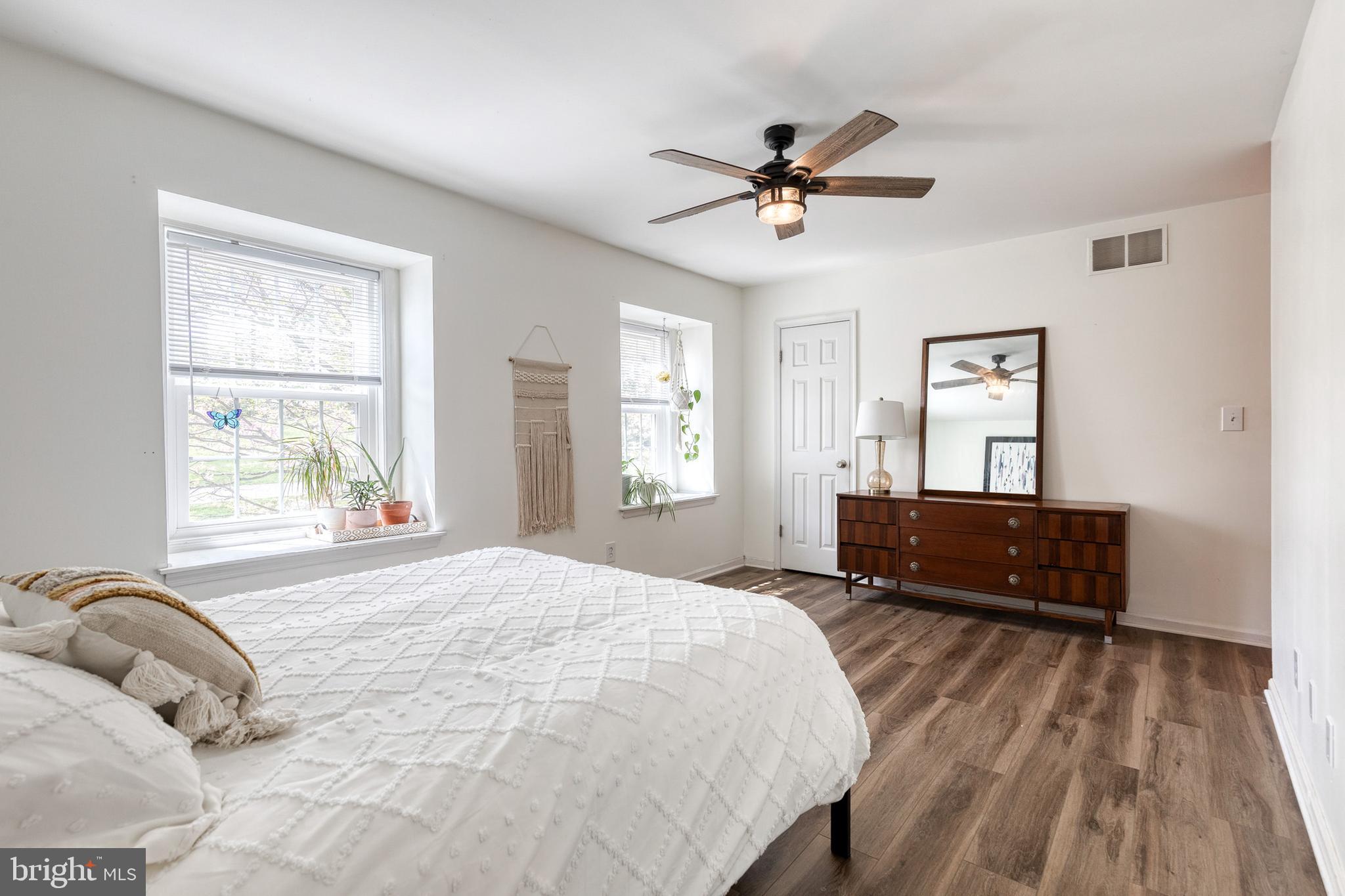 OLD FIELDS - Residential