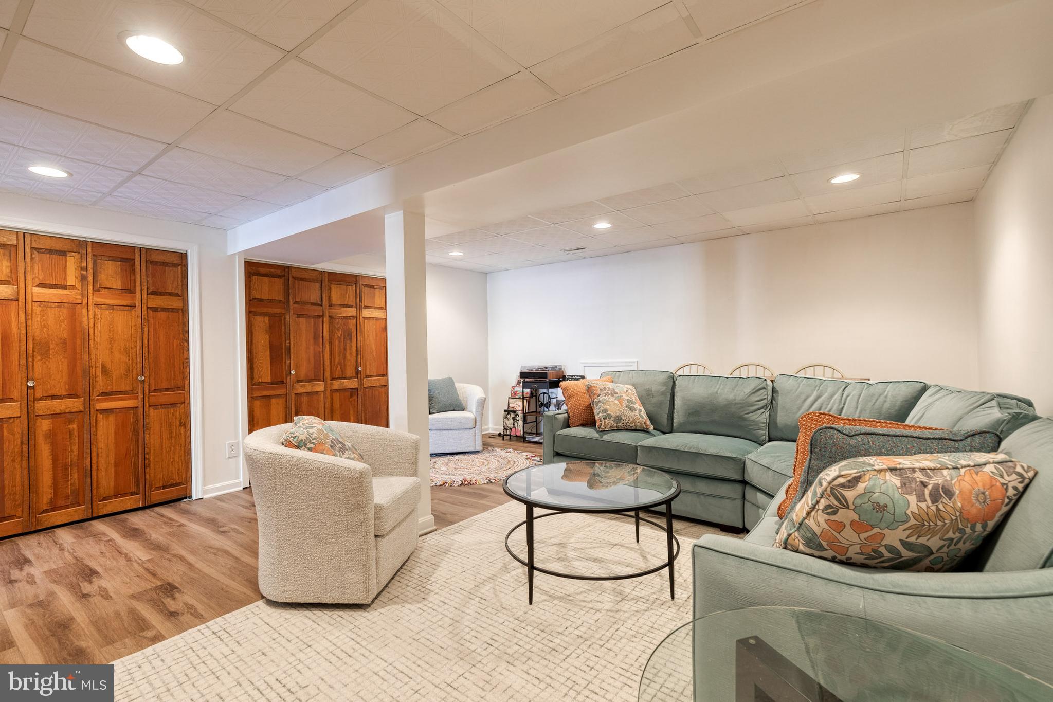 OLD FIELDS - Residential