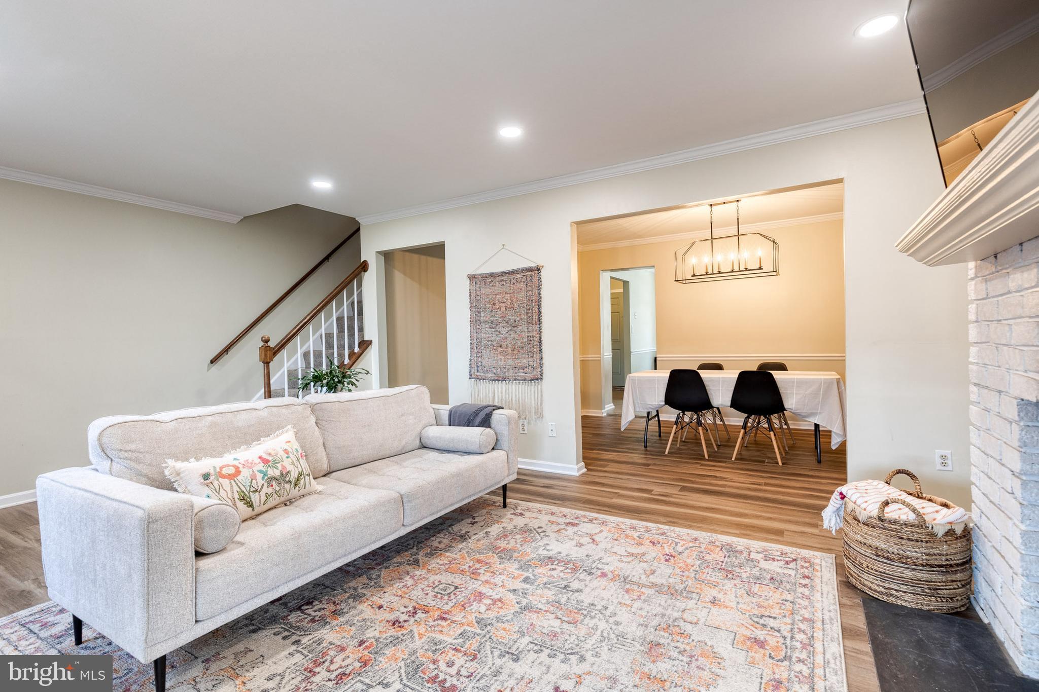 OLD FIELDS - Residential