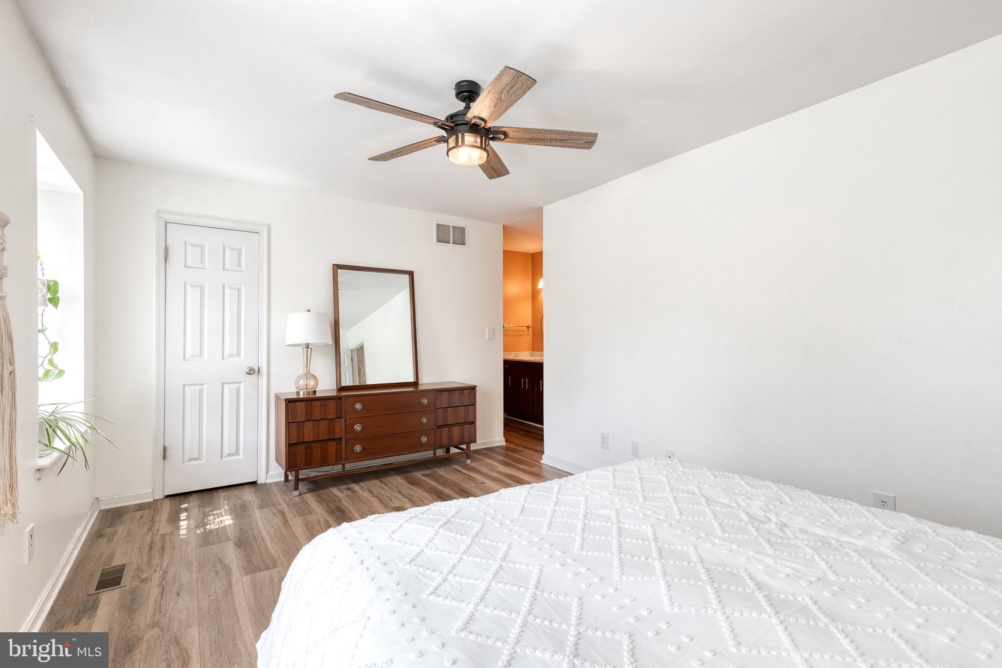 OLD FIELDS - Residential