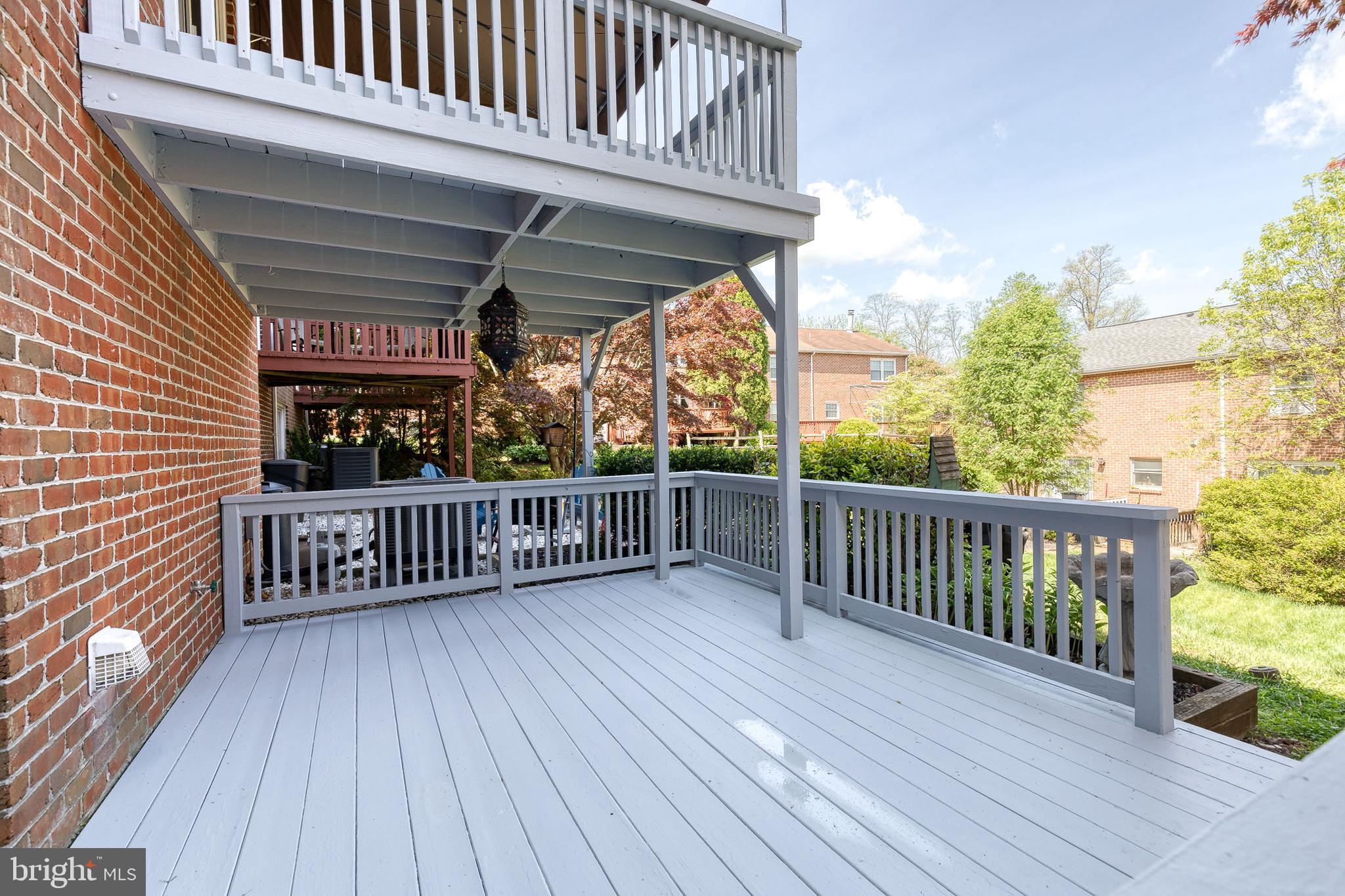 OLD FIELDS - Residential