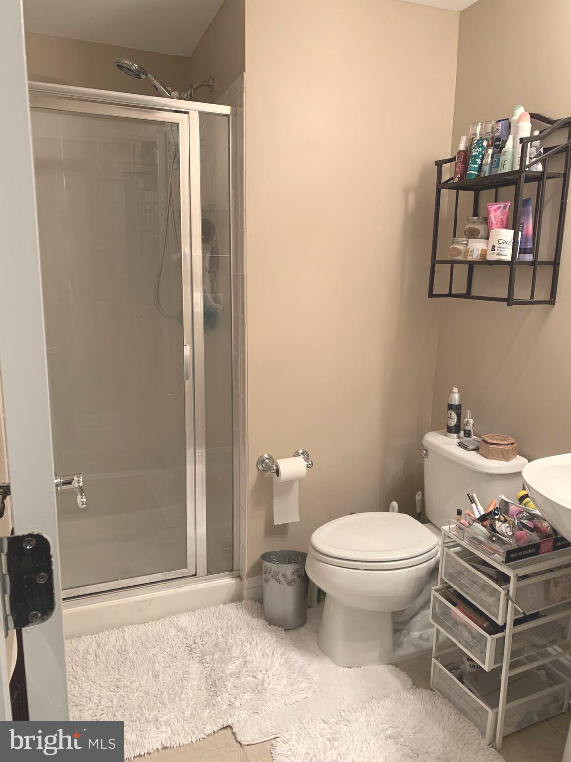 GOOSE CREEK VILLAGE NORTH - Residential Lease