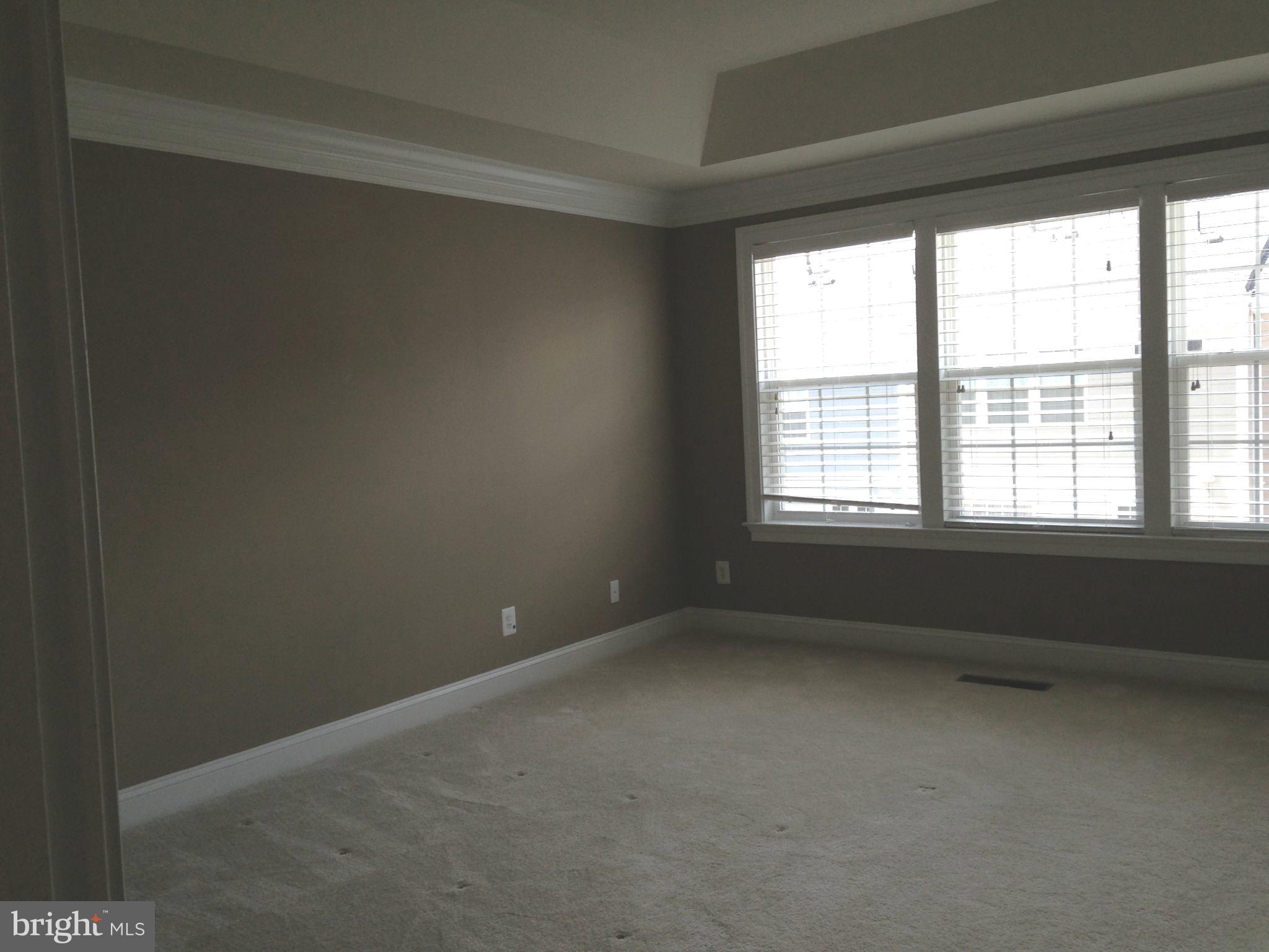 GOOSE CREEK VILLAGE NORTH - Residential Lease