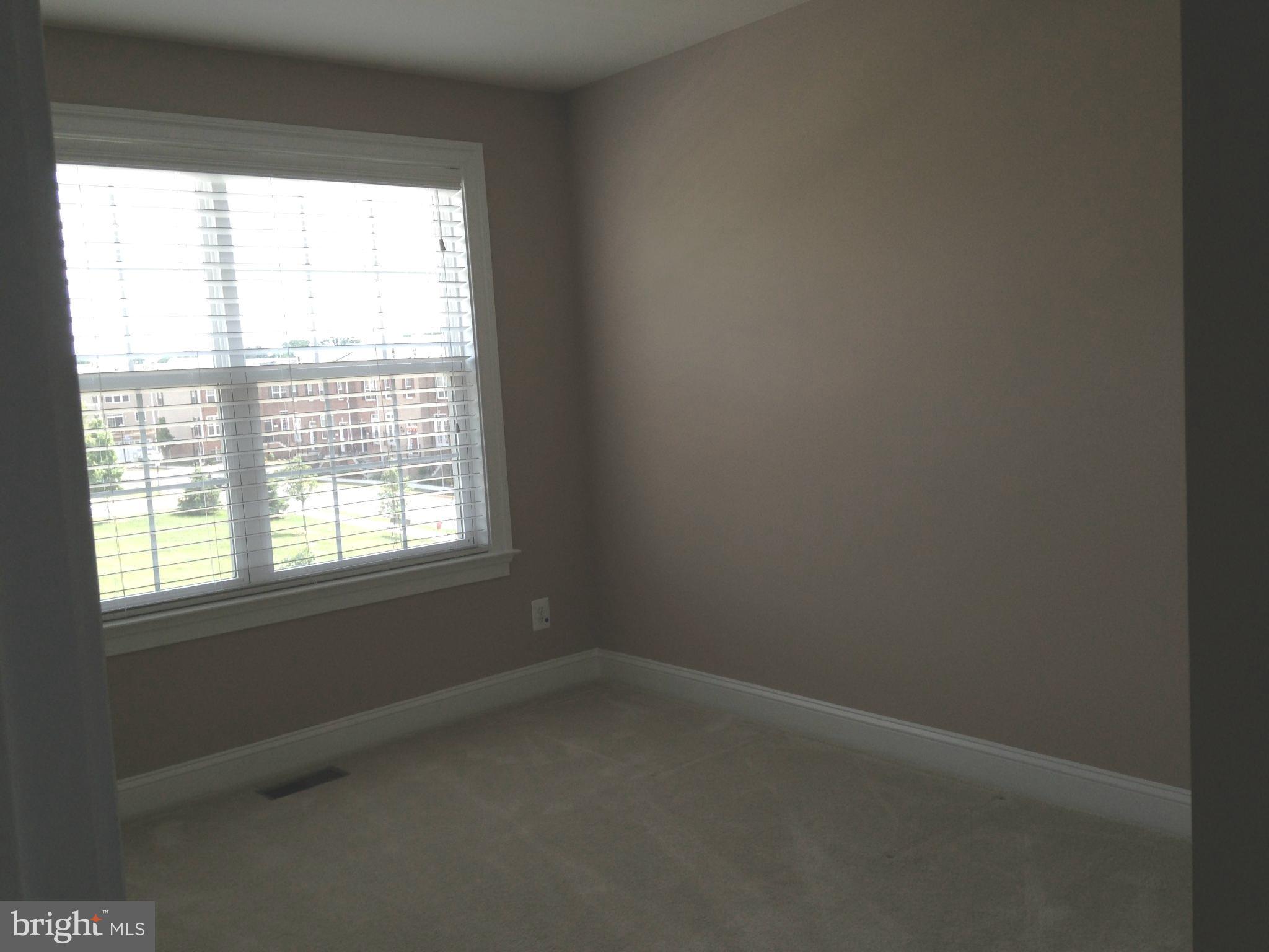 GOOSE CREEK VILLAGE NORTH - Residential Lease