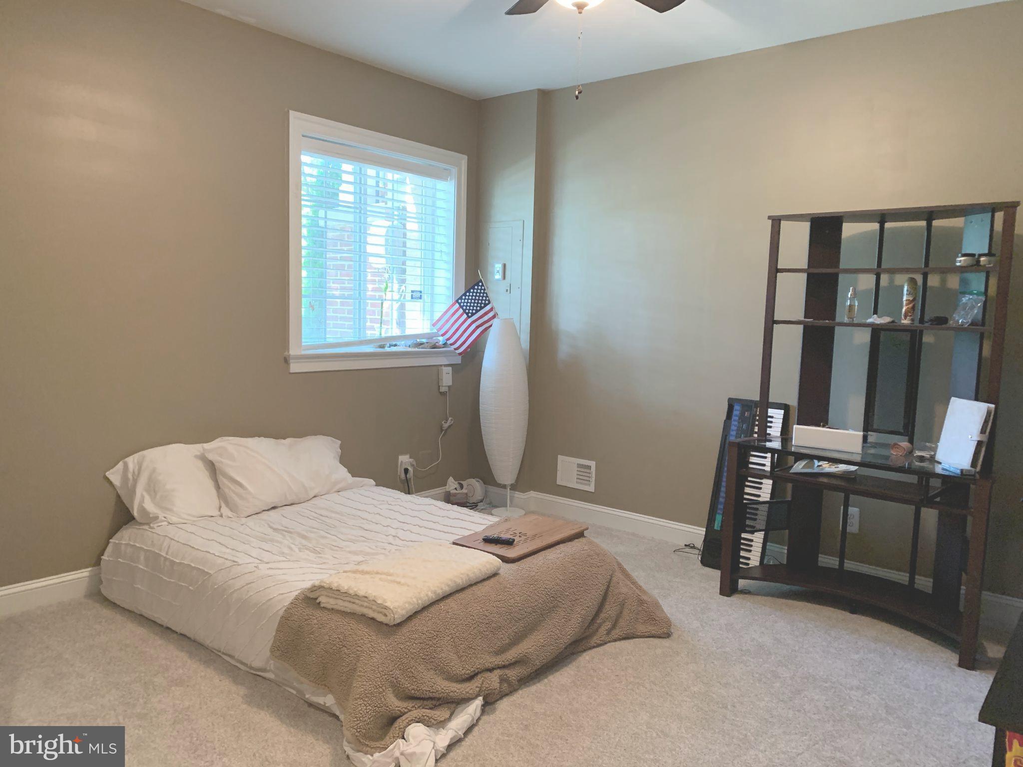 GOOSE CREEK VILLAGE NORTH - Residential Lease