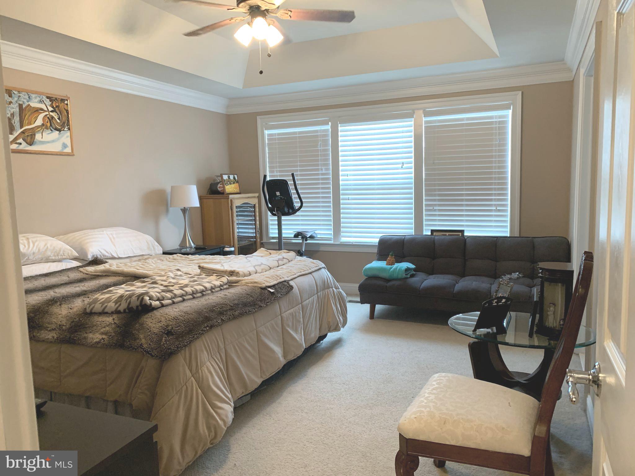 GOOSE CREEK VILLAGE NORTH - Residential Lease