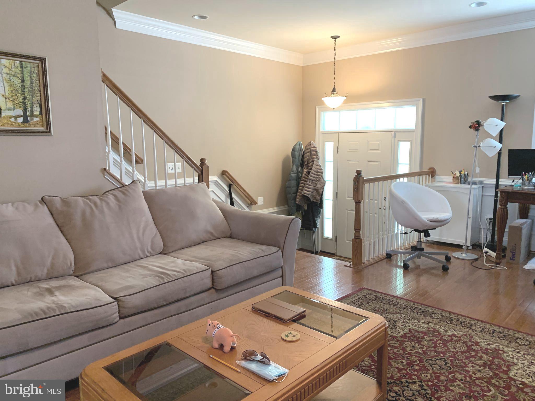 GOOSE CREEK VILLAGE NORTH - Residential Lease