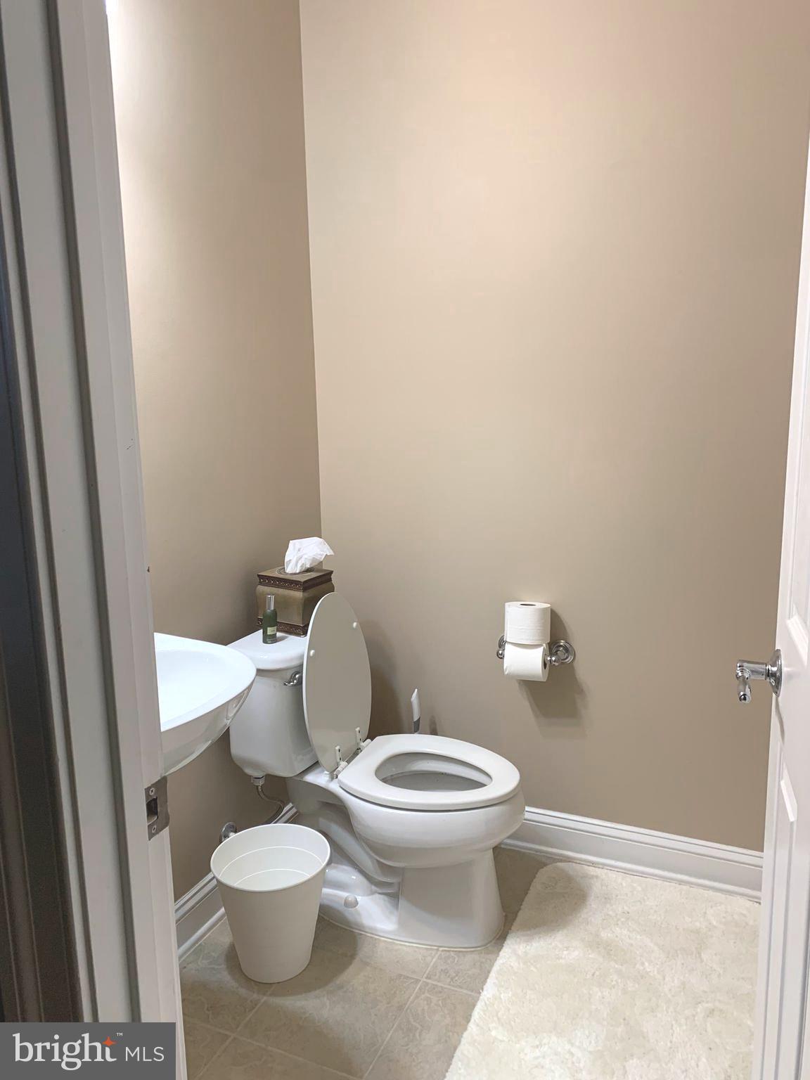 GOOSE CREEK VILLAGE NORTH - Residential Lease