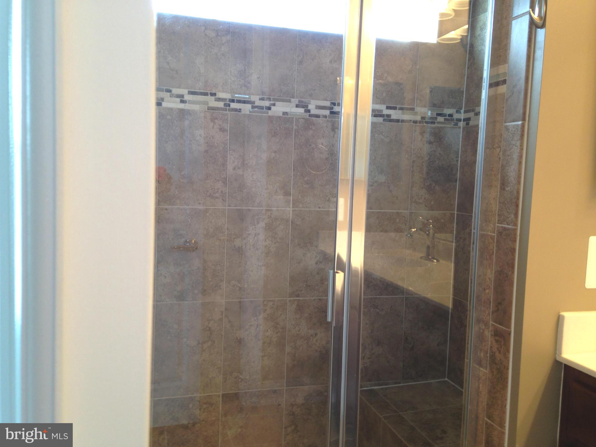 GOOSE CREEK VILLAGE NORTH - Residential Lease