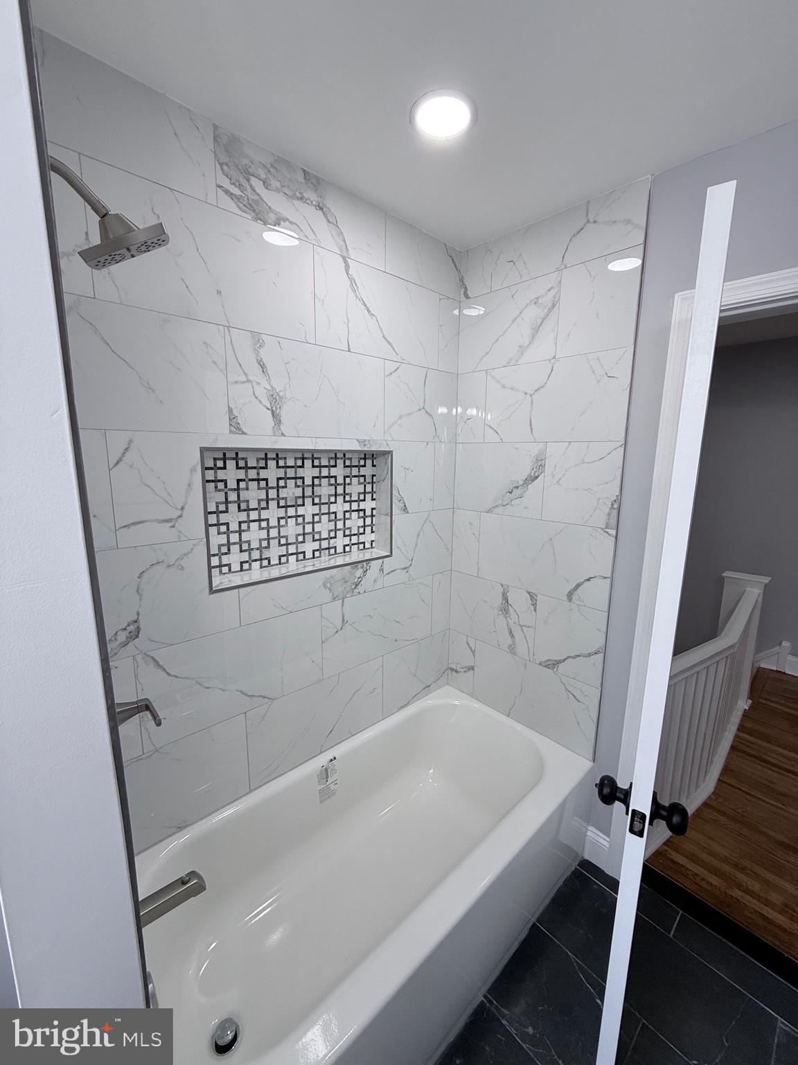 GERMANTOWN (EAST) - Residential