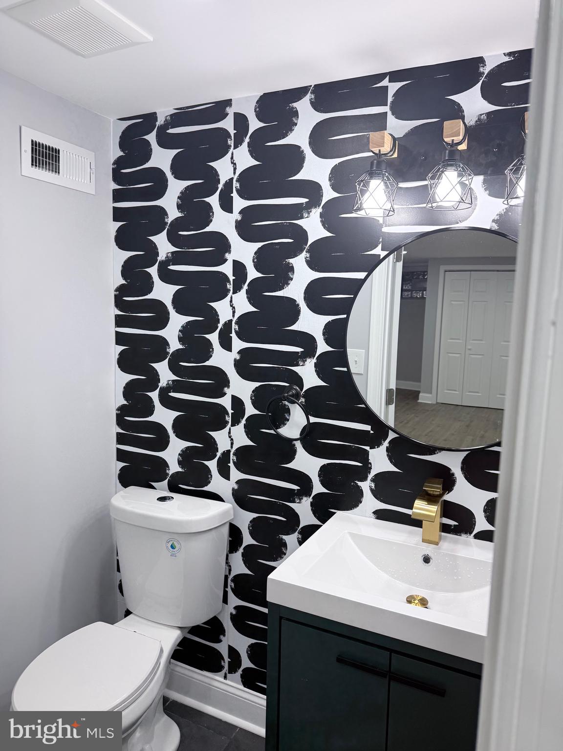 GERMANTOWN (EAST) - Residential