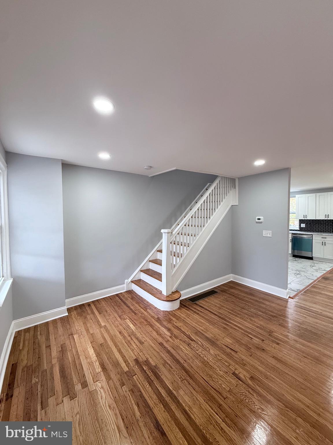 GERMANTOWN (EAST) - Residential