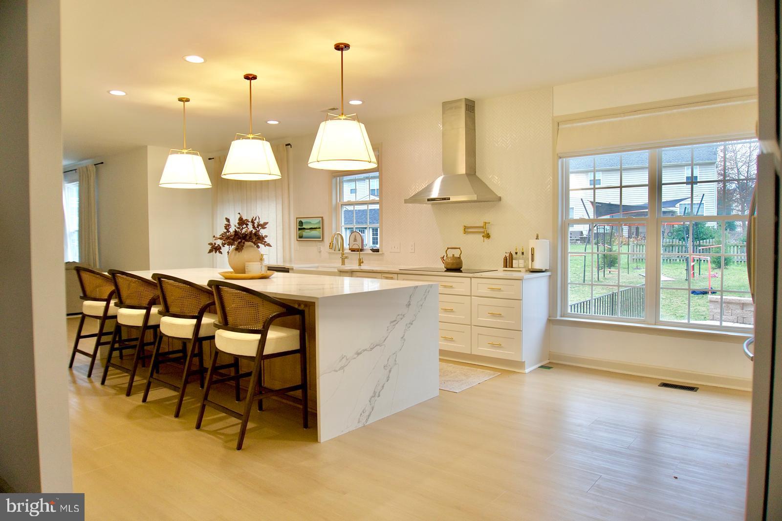 CLOVER RIDGE - Residential