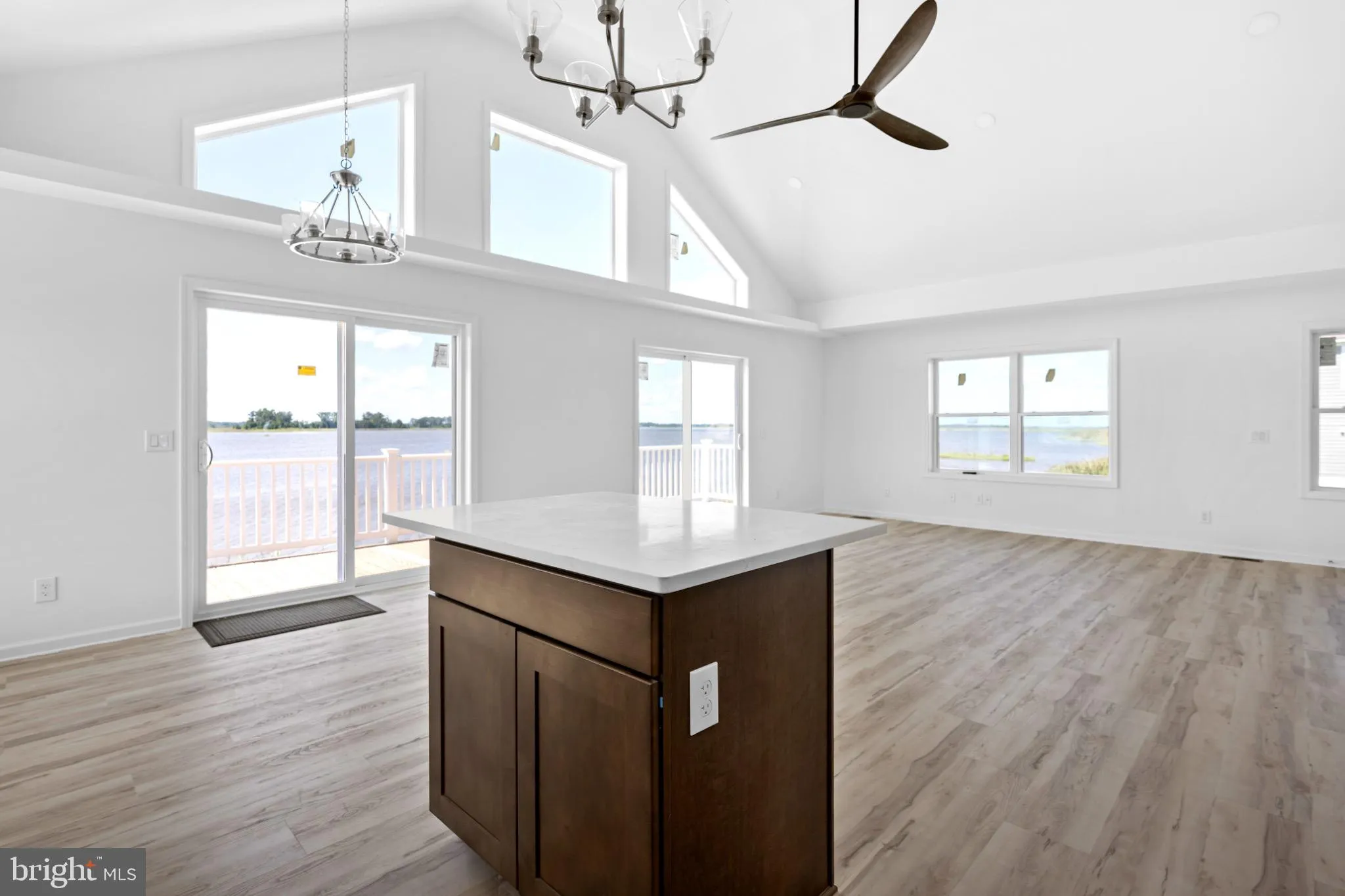 Milford, Delaware 19963, United States, 2 Bedrooms Bedrooms, ,2 BathroomsBathrooms,Residential,Active,205333