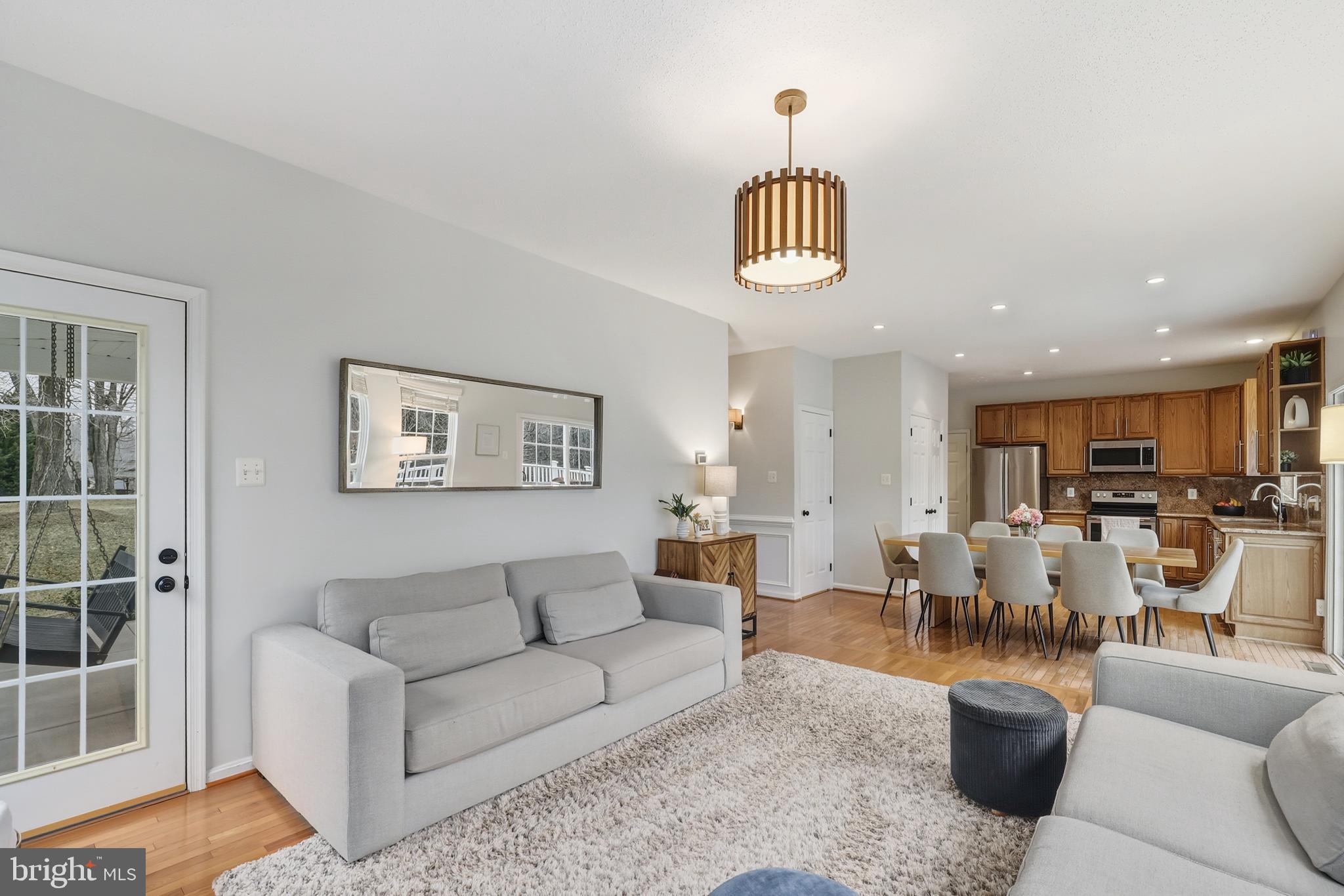 FOX RUN - Residential