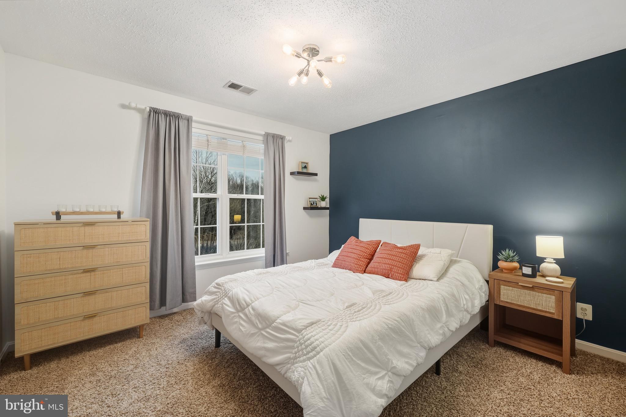 FOX RUN - Residential