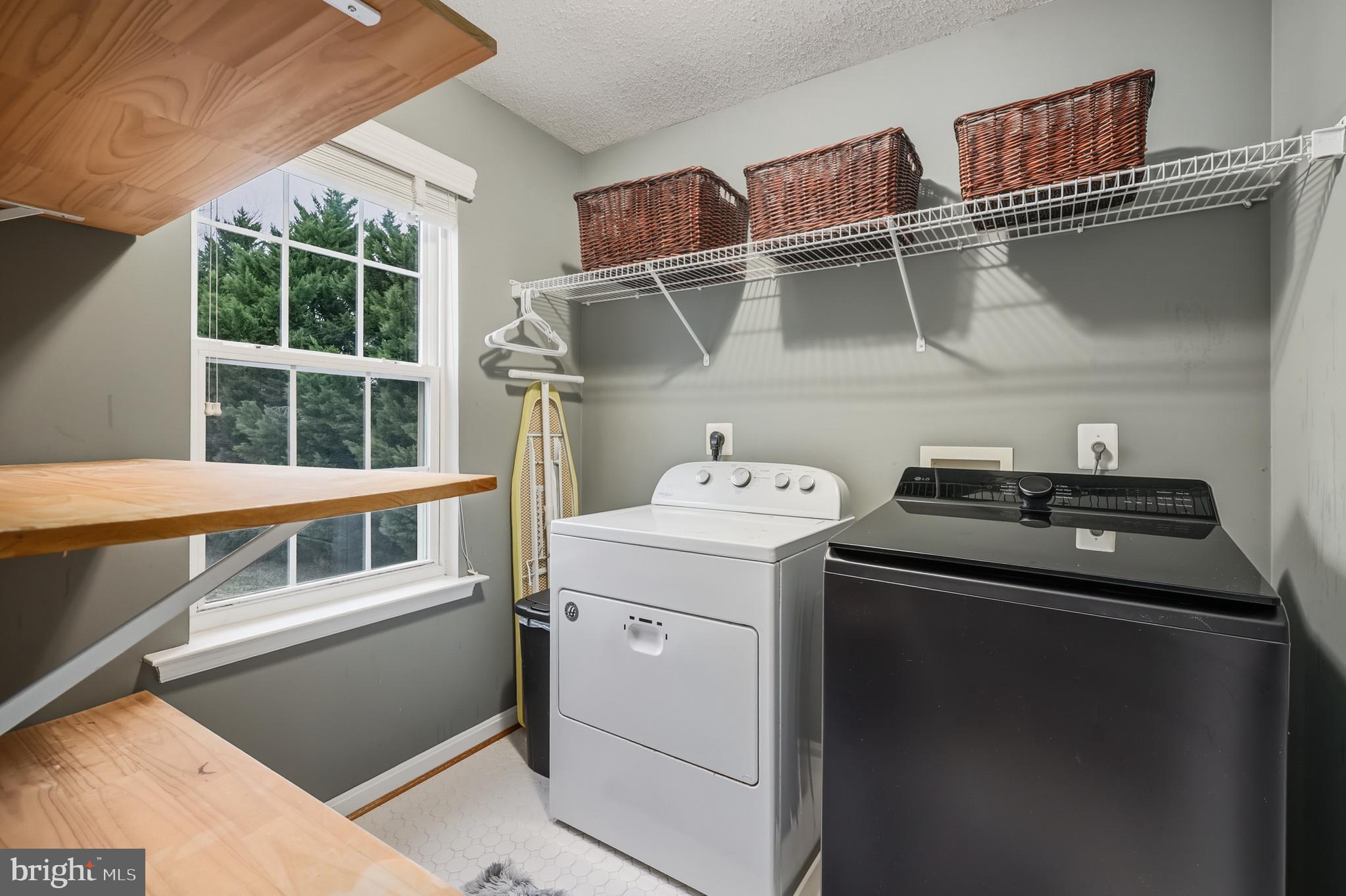 FOX RUN - Residential