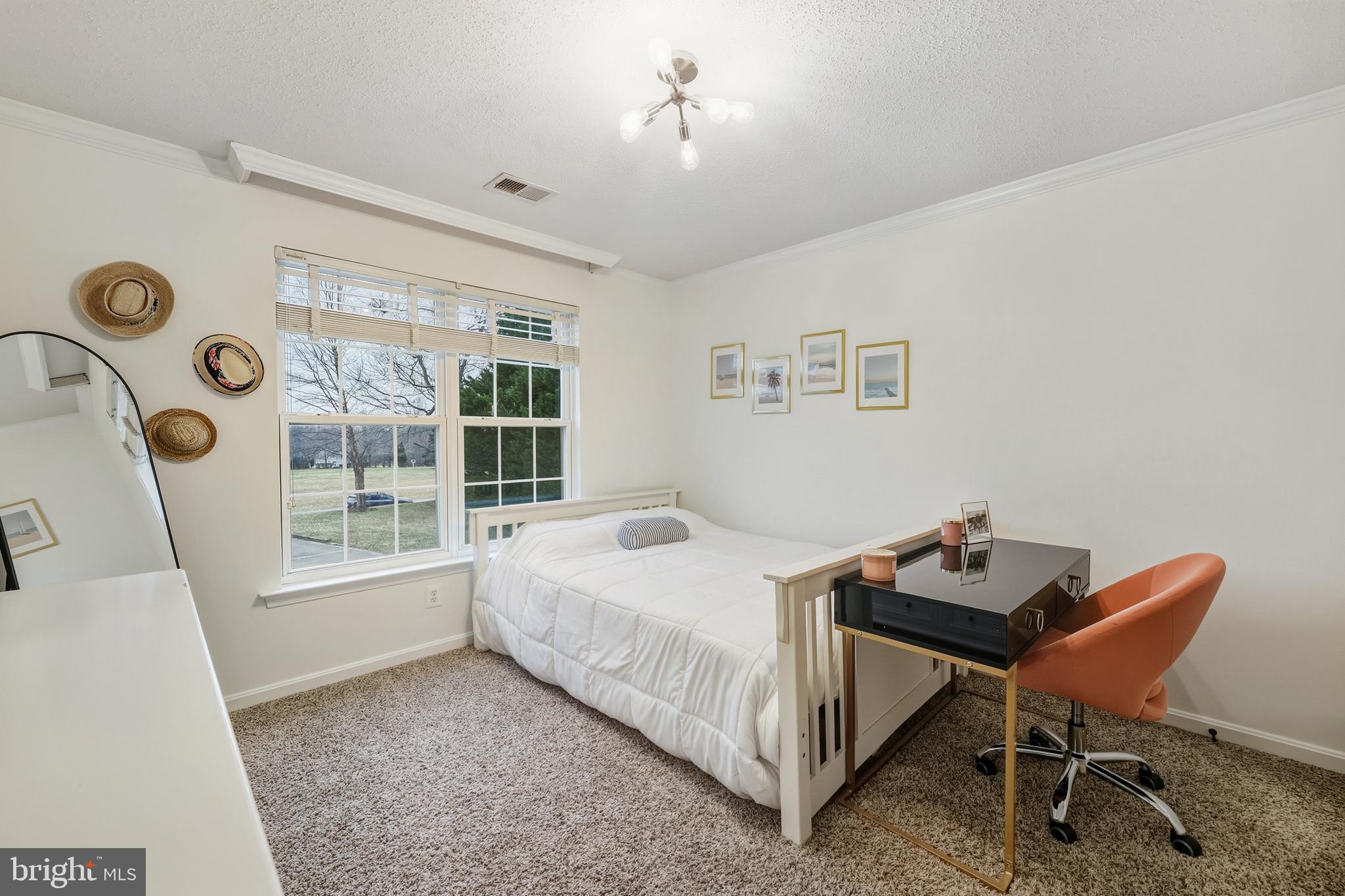 FOX RUN - Residential