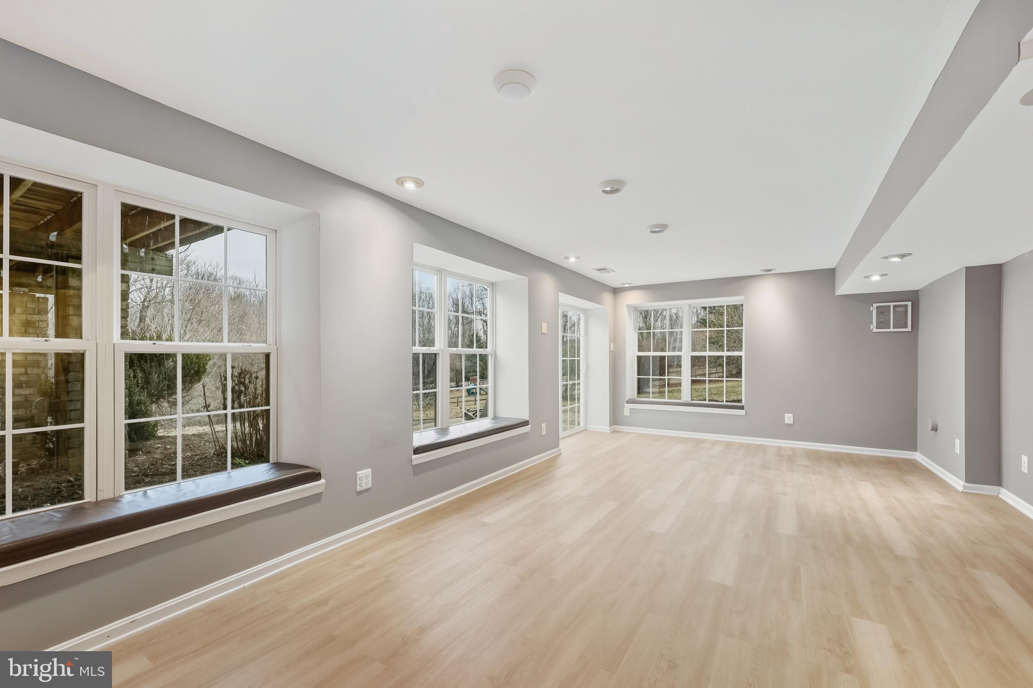 FOX RUN - Residential