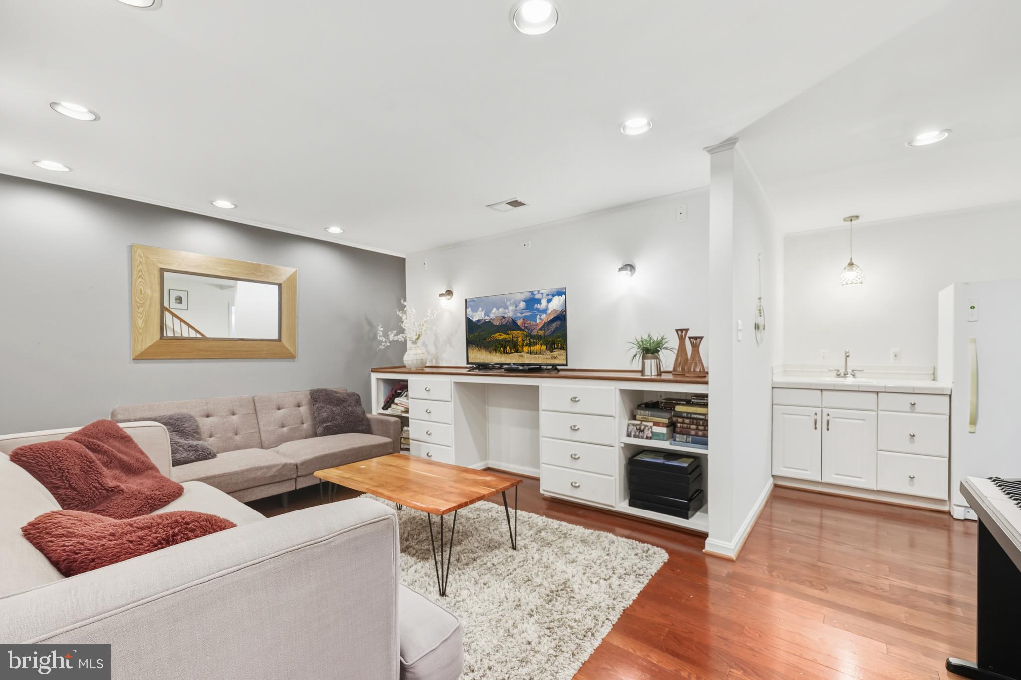 FOX RUN - Residential