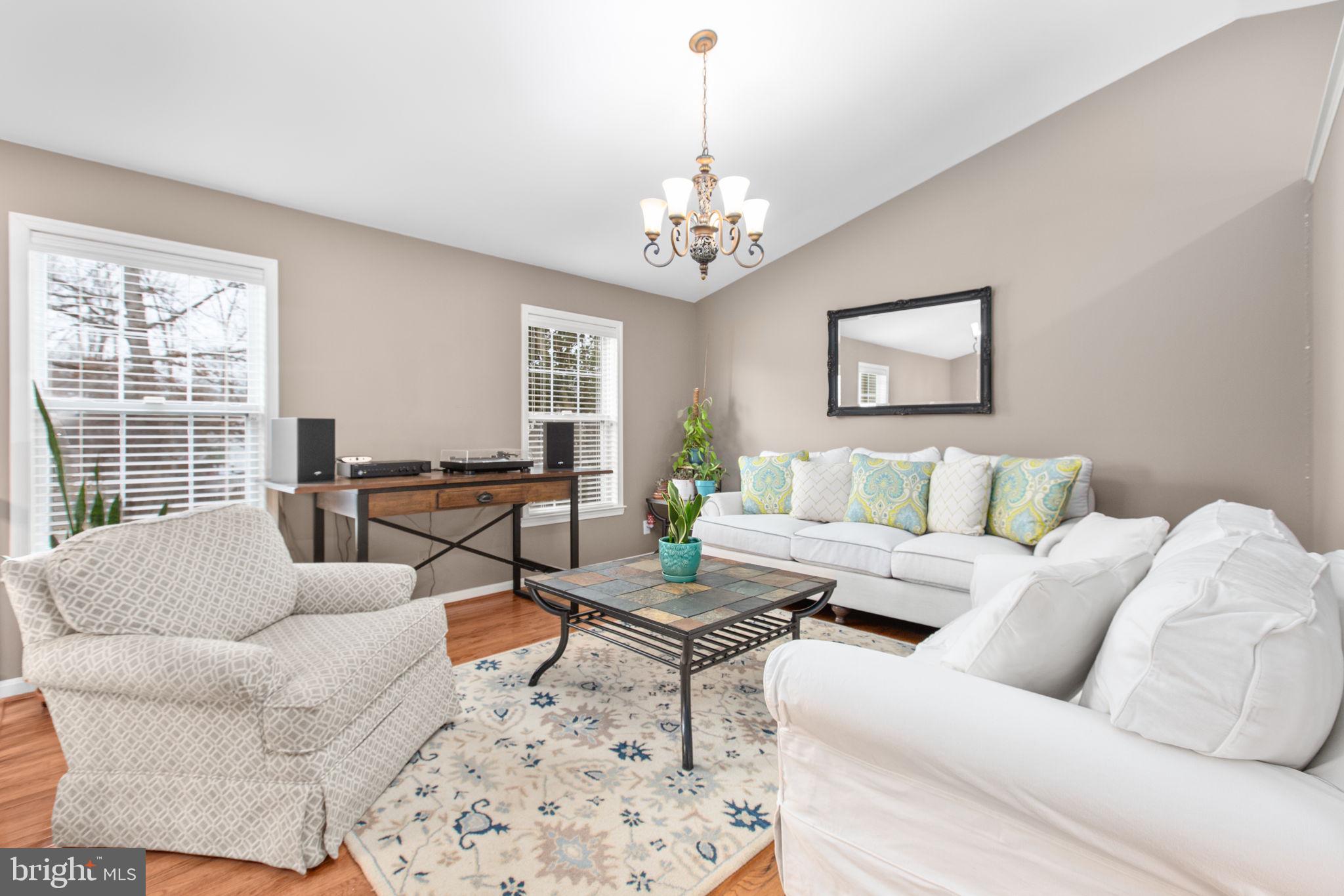 SURRY WOODS - Residential