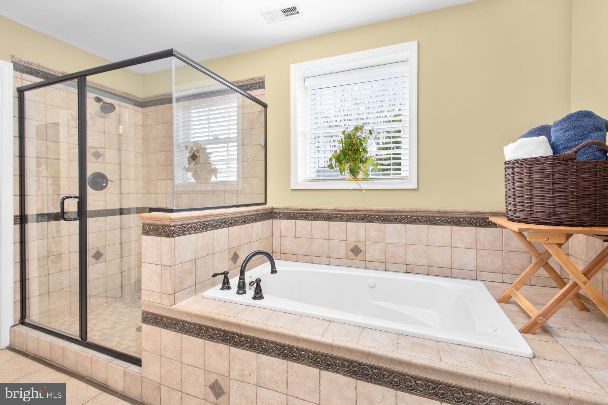 SURRY WOODS - Residential