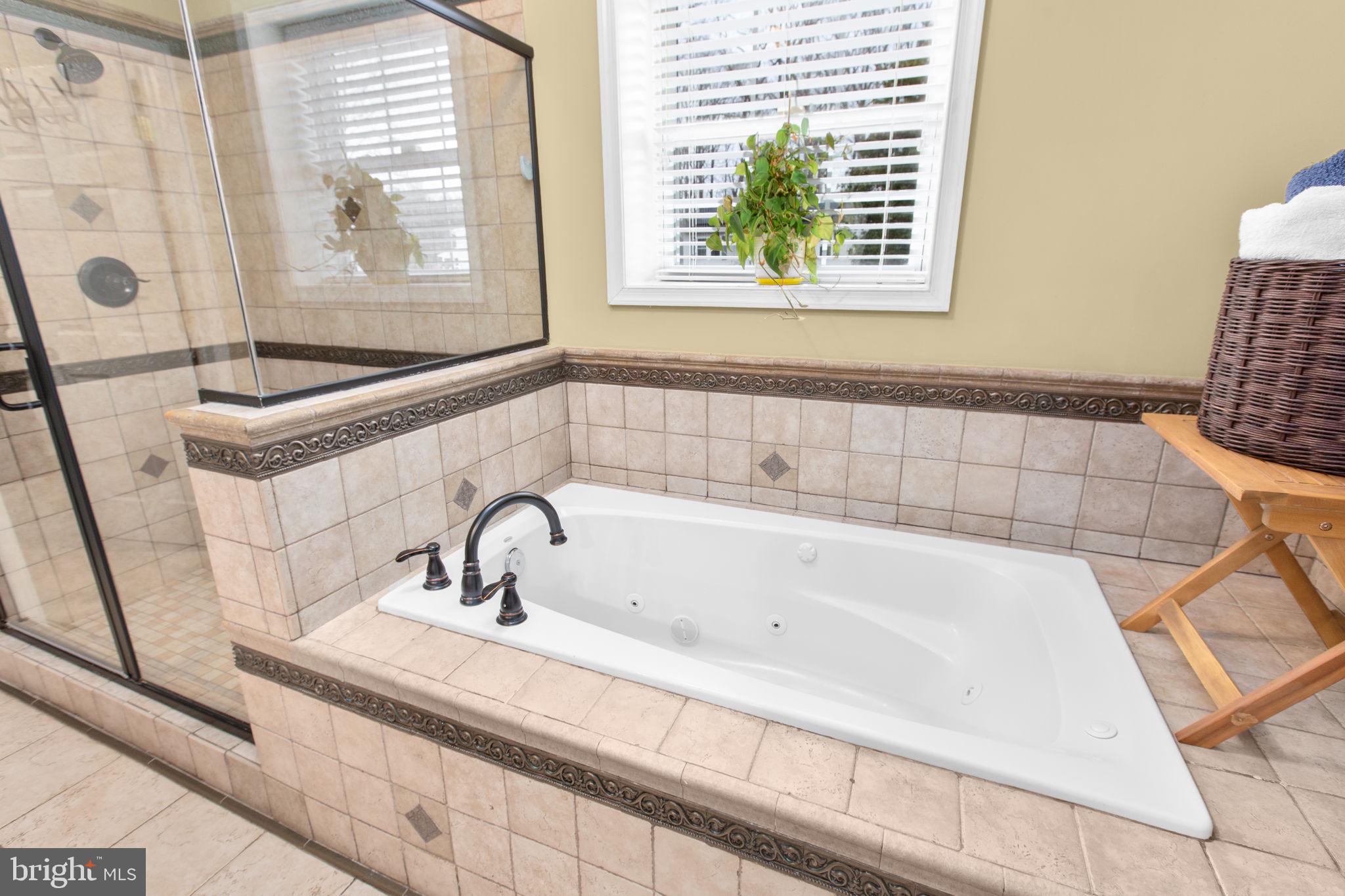 SURRY WOODS - Residential